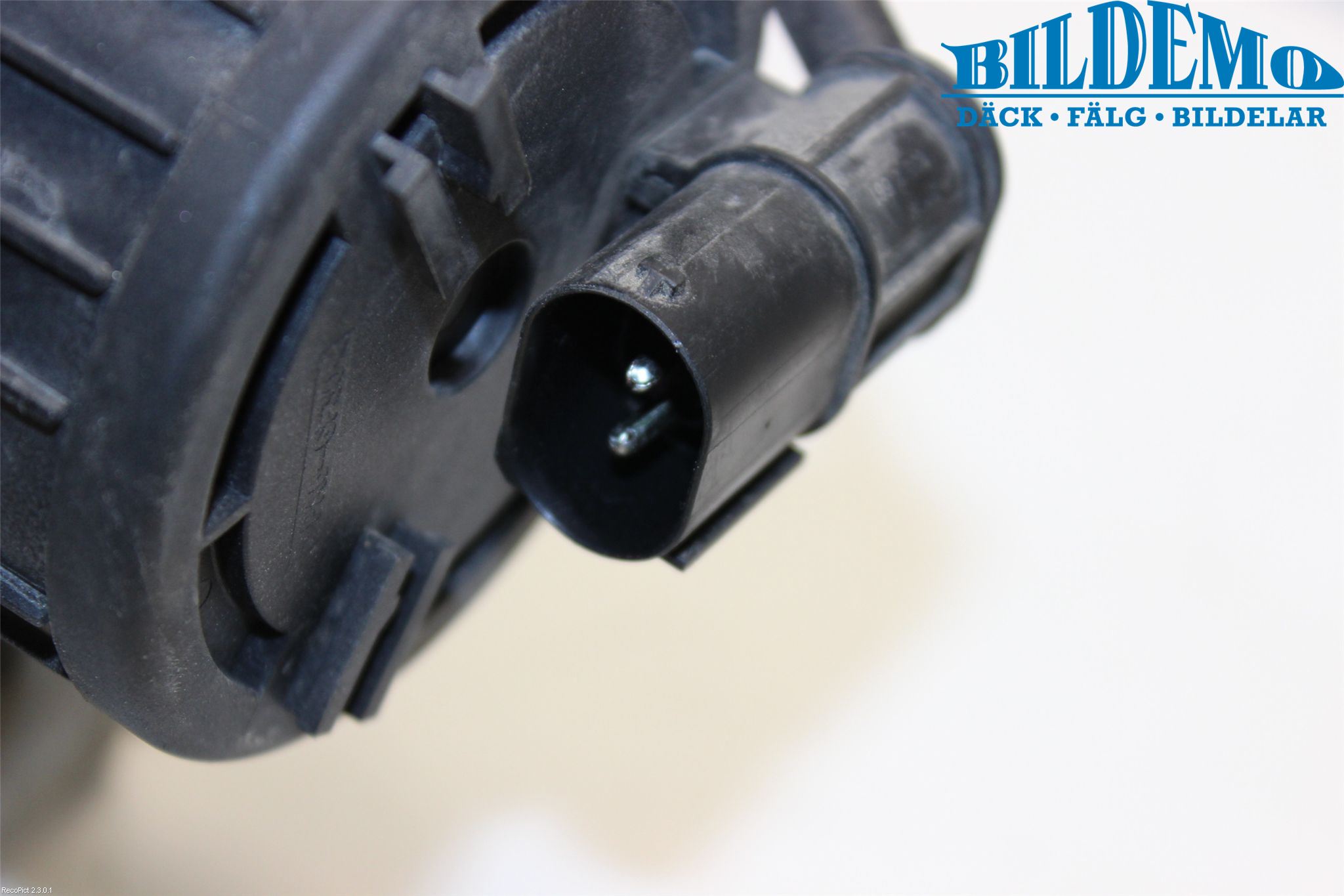 BMW 5 E60/61 Sed/Tou 02-10 Luftpump-Avgasrening