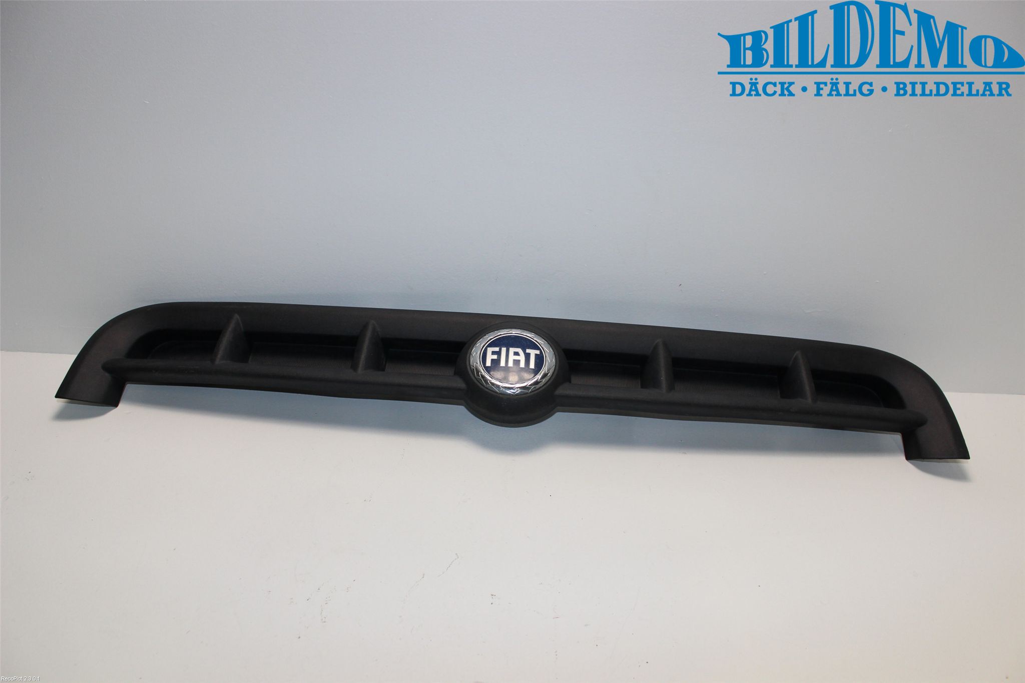 Fiat DOBLO CARGO Grill-Galler