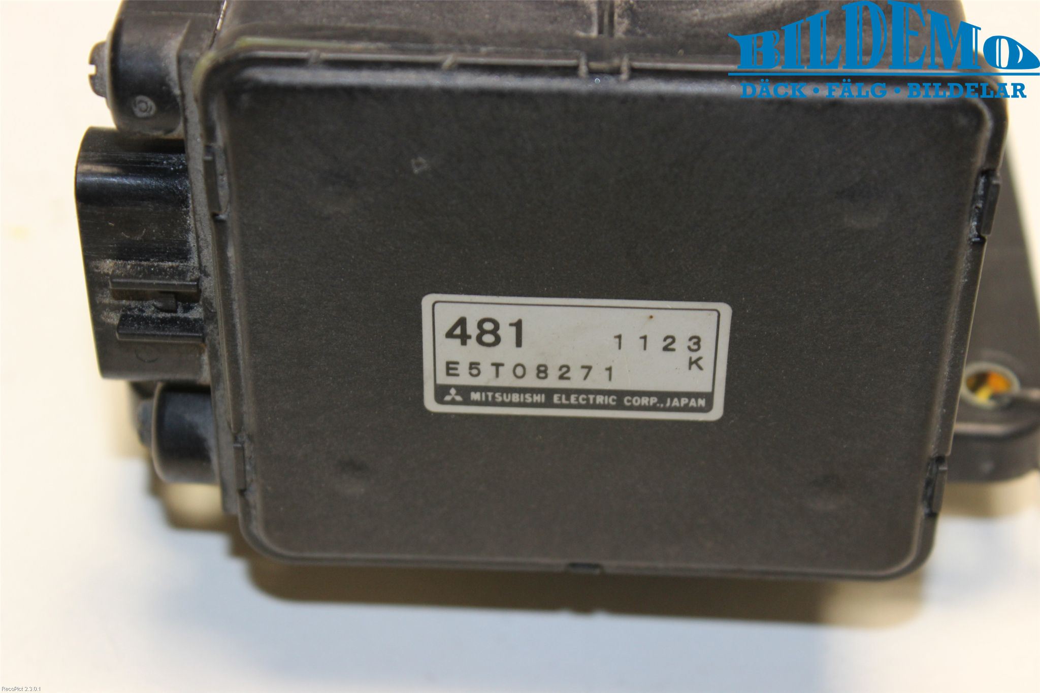 Volvo S40/V40    96-04 Injluftmassamätare
