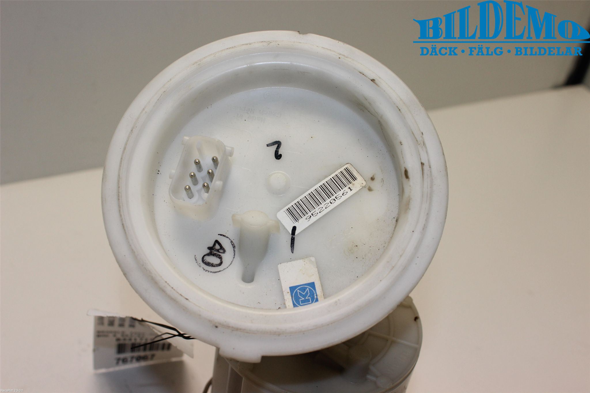 BMW 6 E63/64    02-10 Bränsle Insppump Bensin