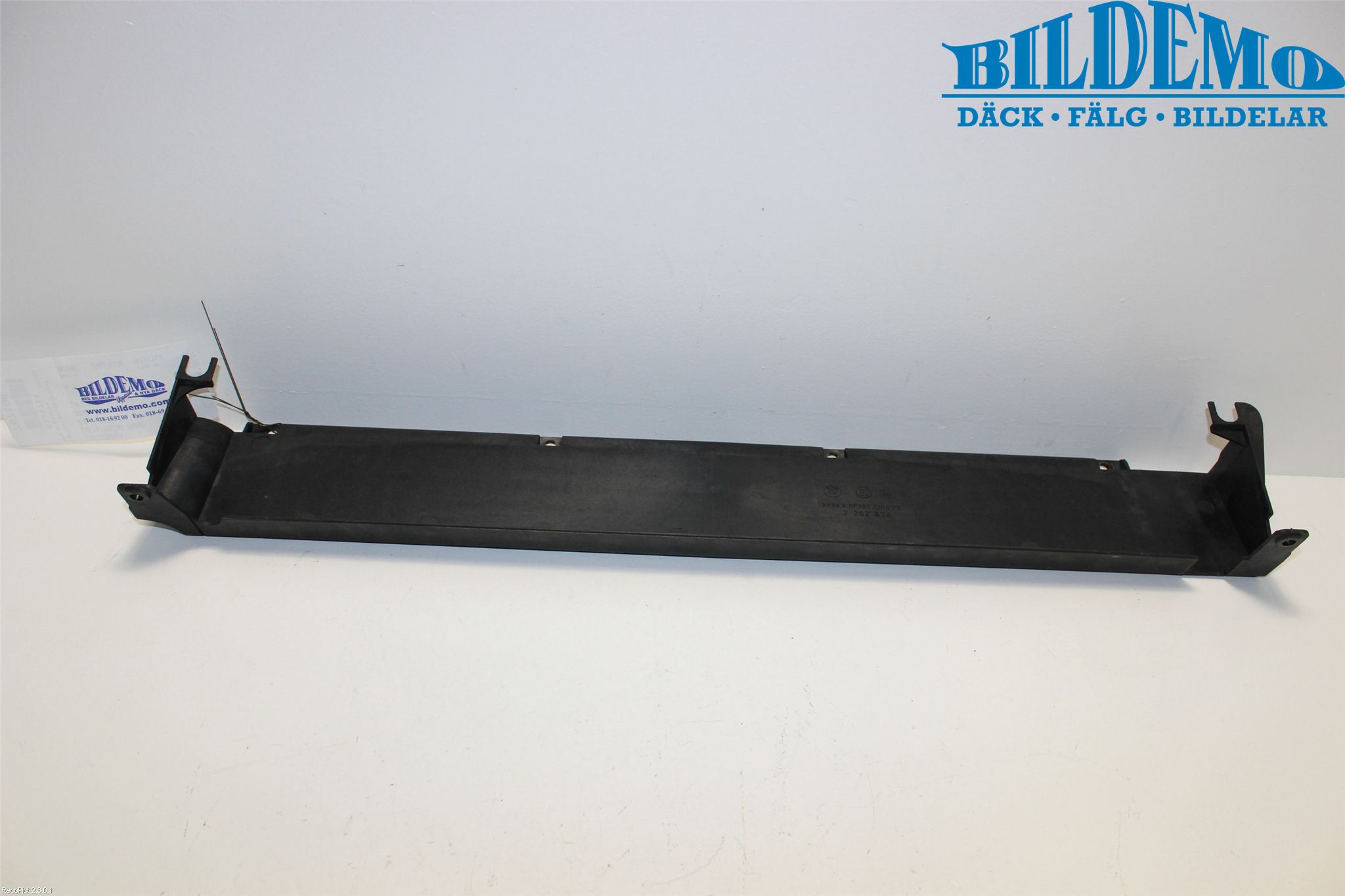 BMW 6 E63/64    02-10 Deflektor Plåt-Plast Kylning