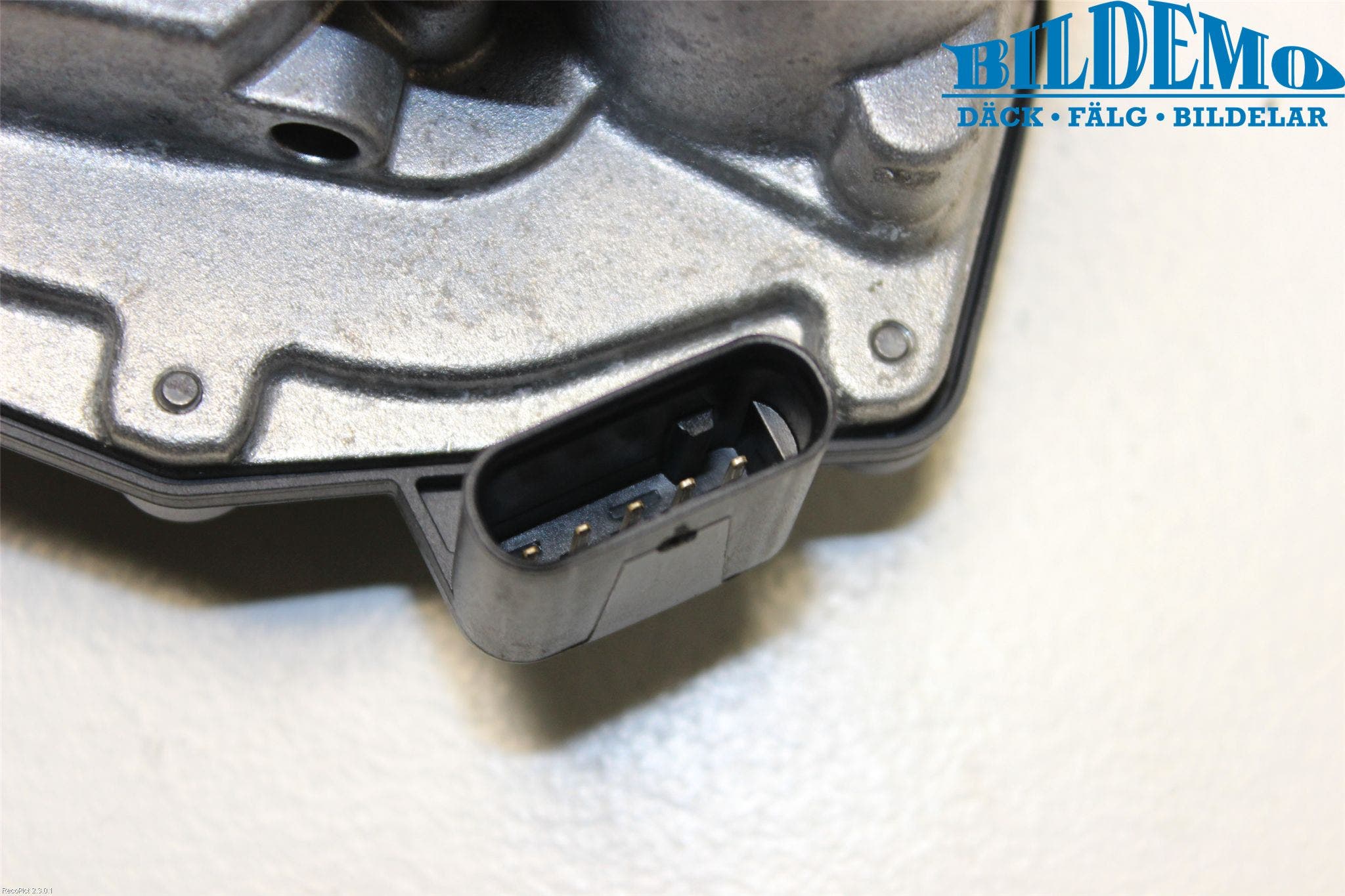 BMW 3 E90/91 SED/TOU 05-12 Injspjällhus