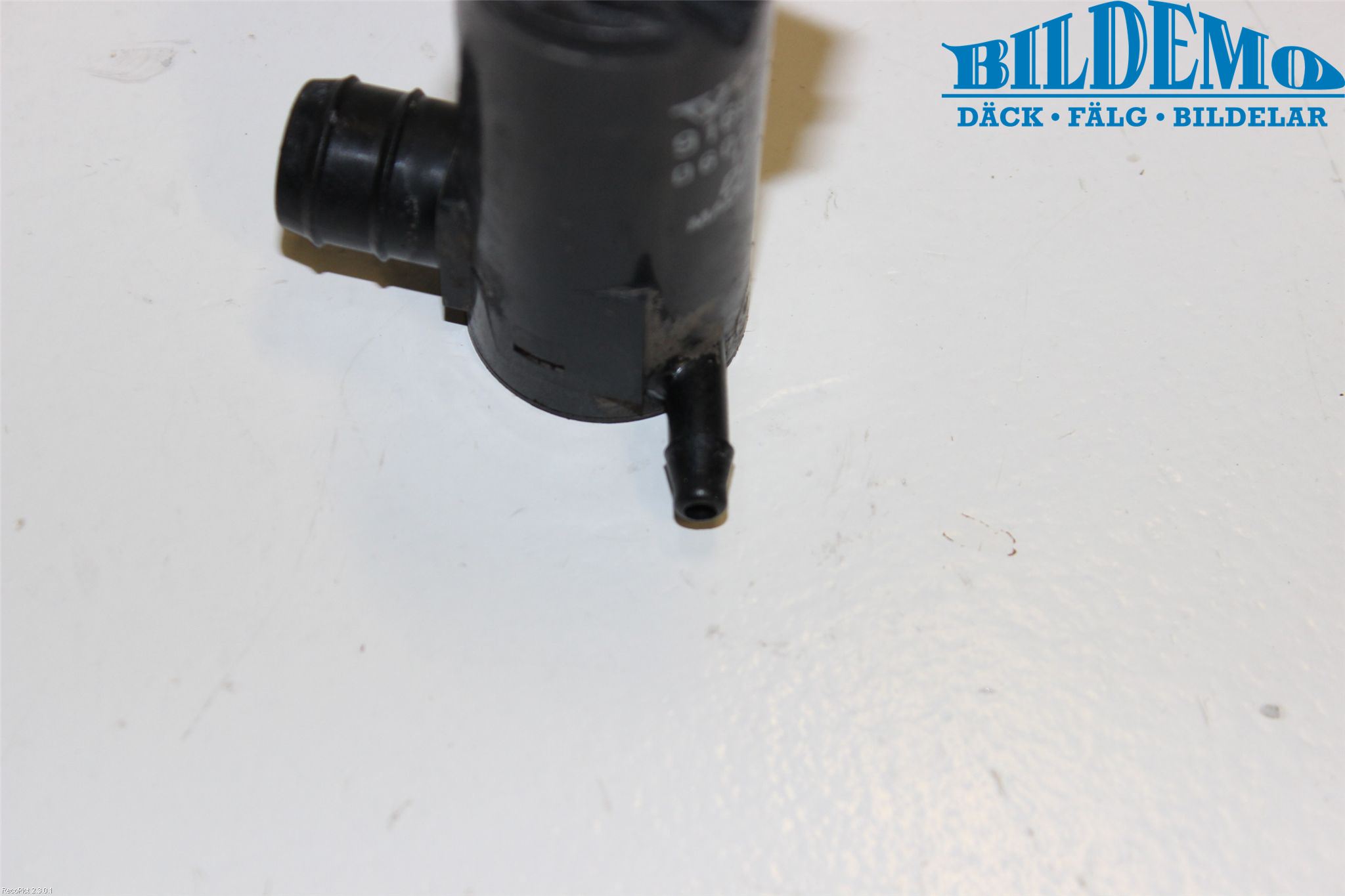 Volvo V70 00-04 Spolarpump Baklucka