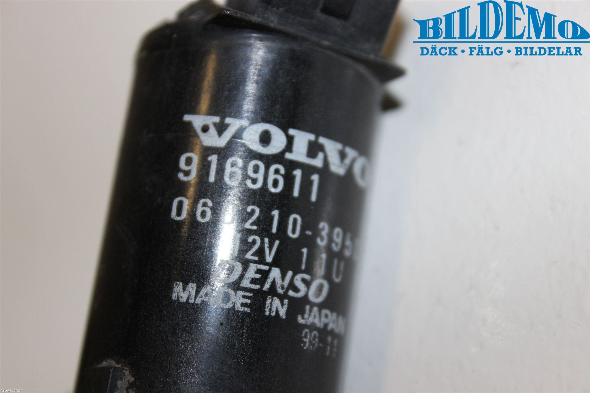 Volvo V70 00-04 Spolarpump Baklucka