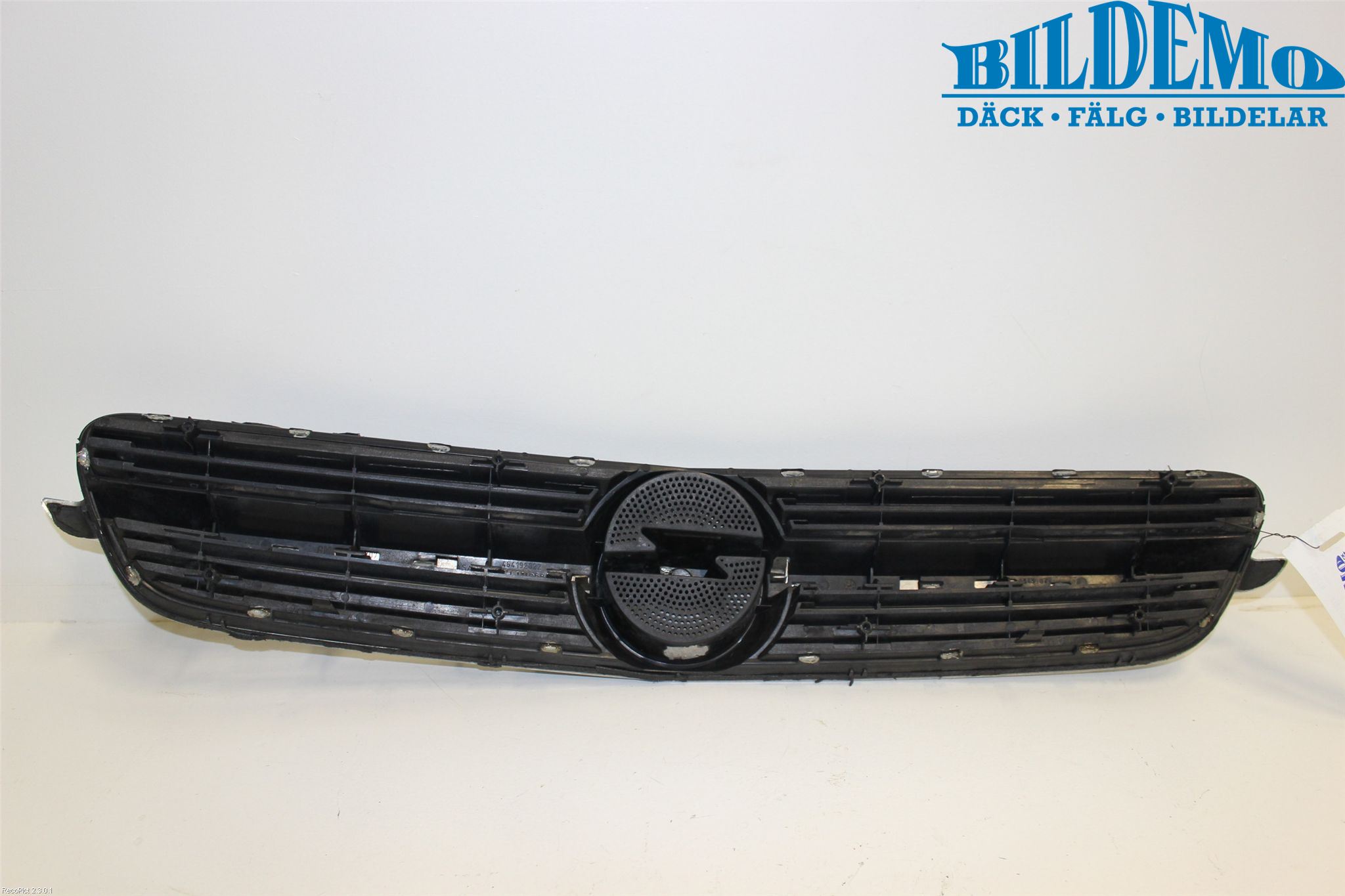 Opel VECTRA C 02-05 Grill-Galler