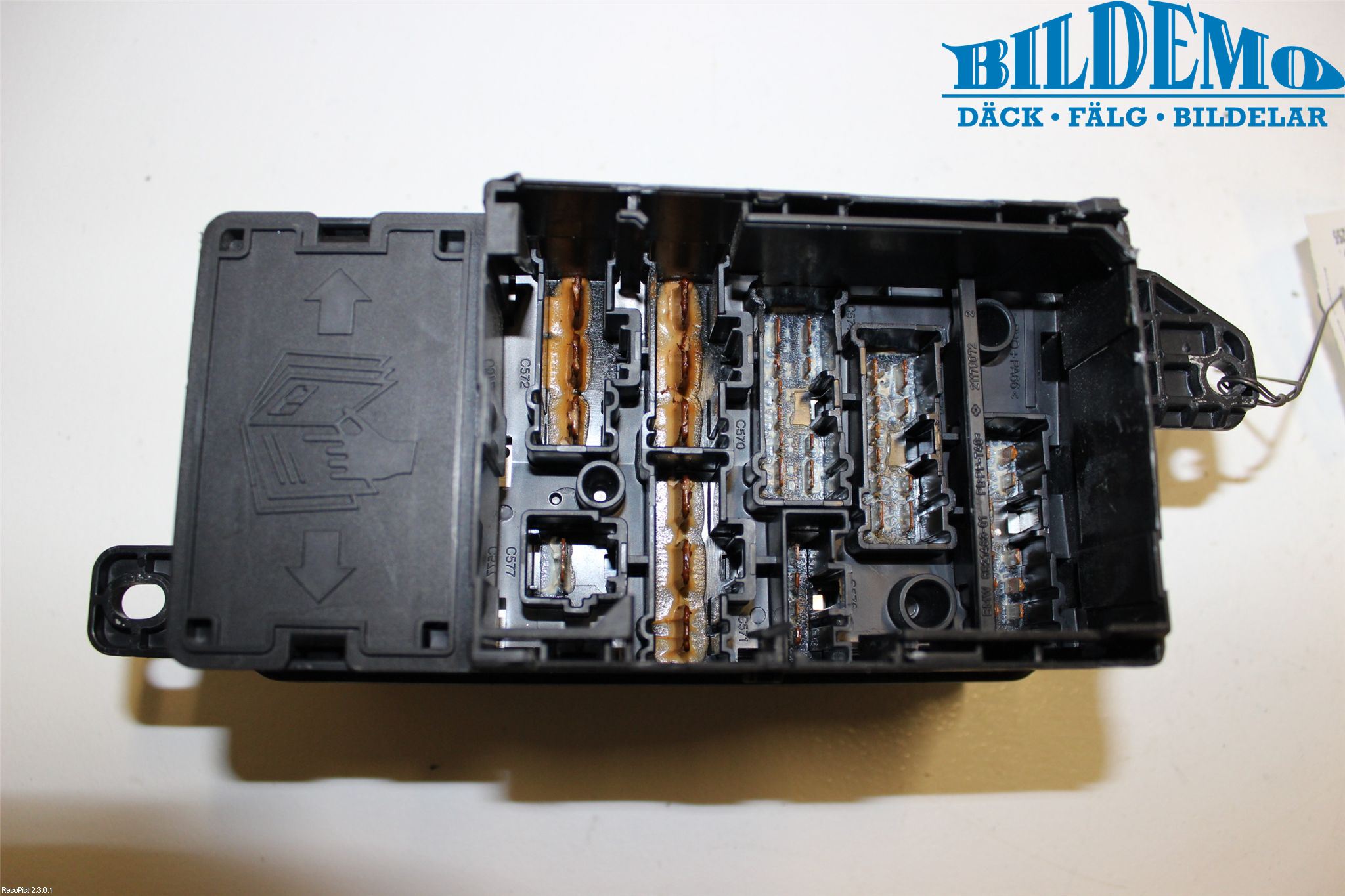 Mini COUNTRYMAN R60 11-16 Säkringsdosa-Elcentral