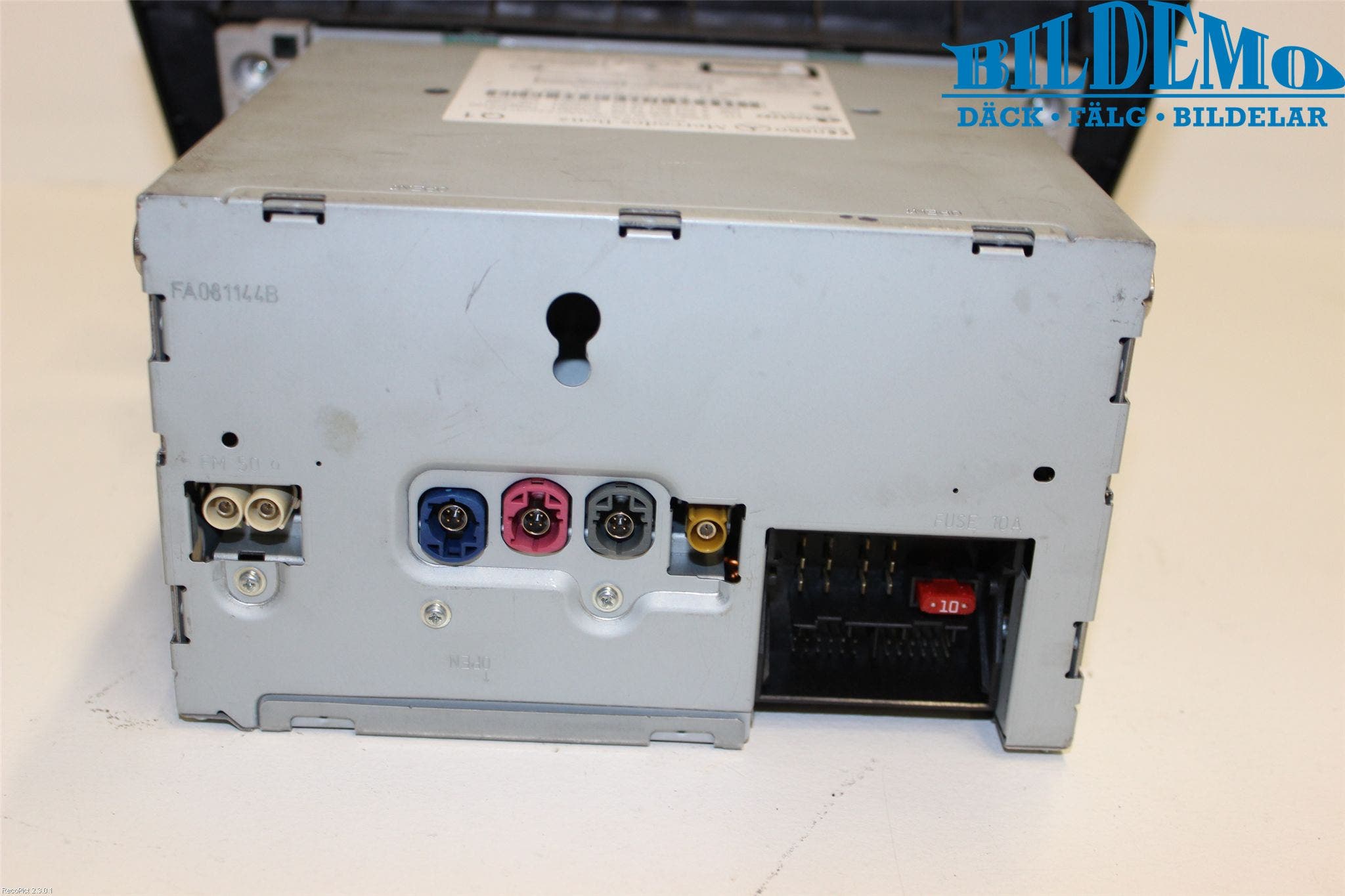 Mercedes-Benz MB C-KLASS (W204) 07-15 Cd Radio - Multimediapanel