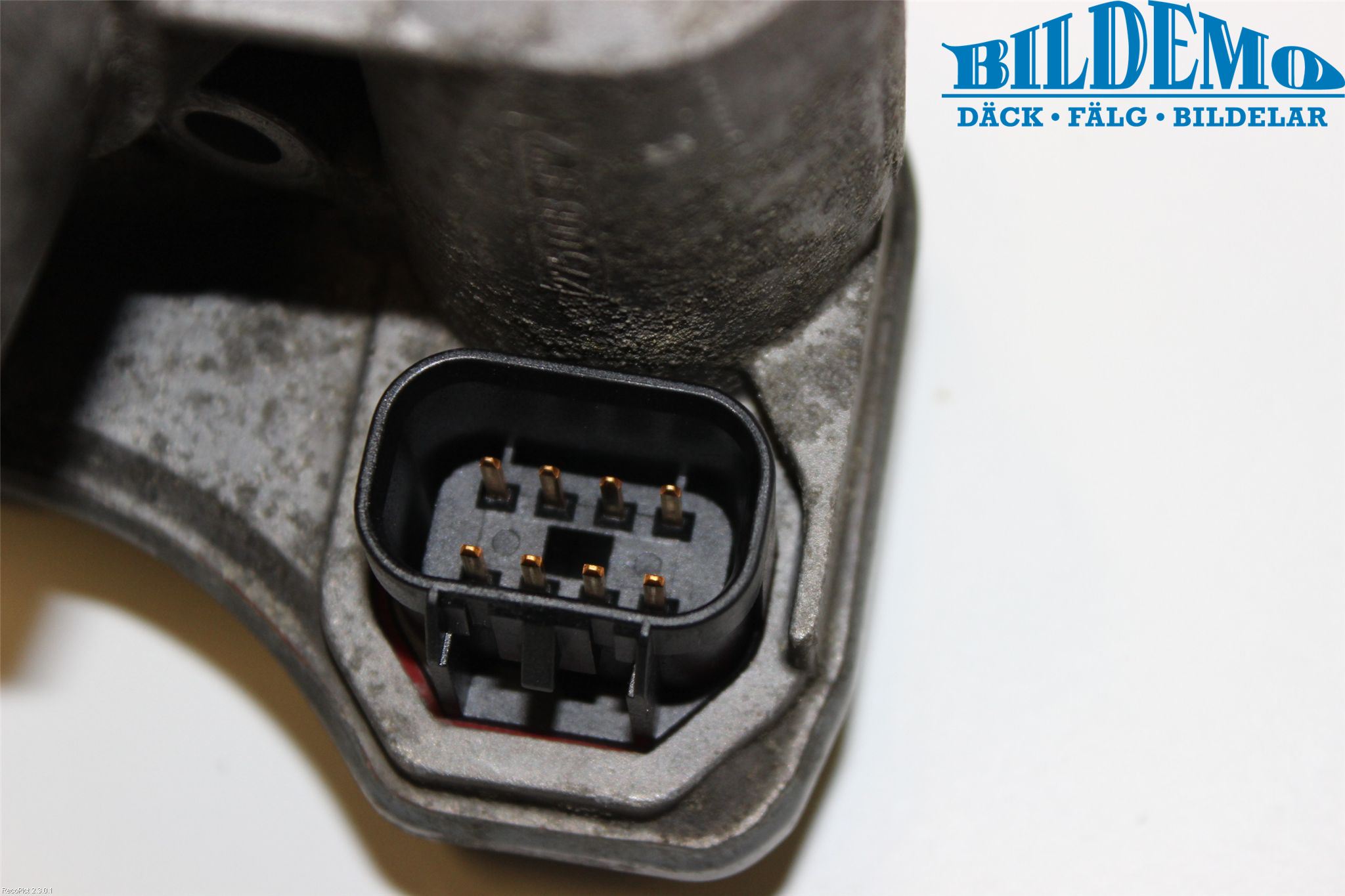 Opel VECTRA B 96-01 Injspjällhus