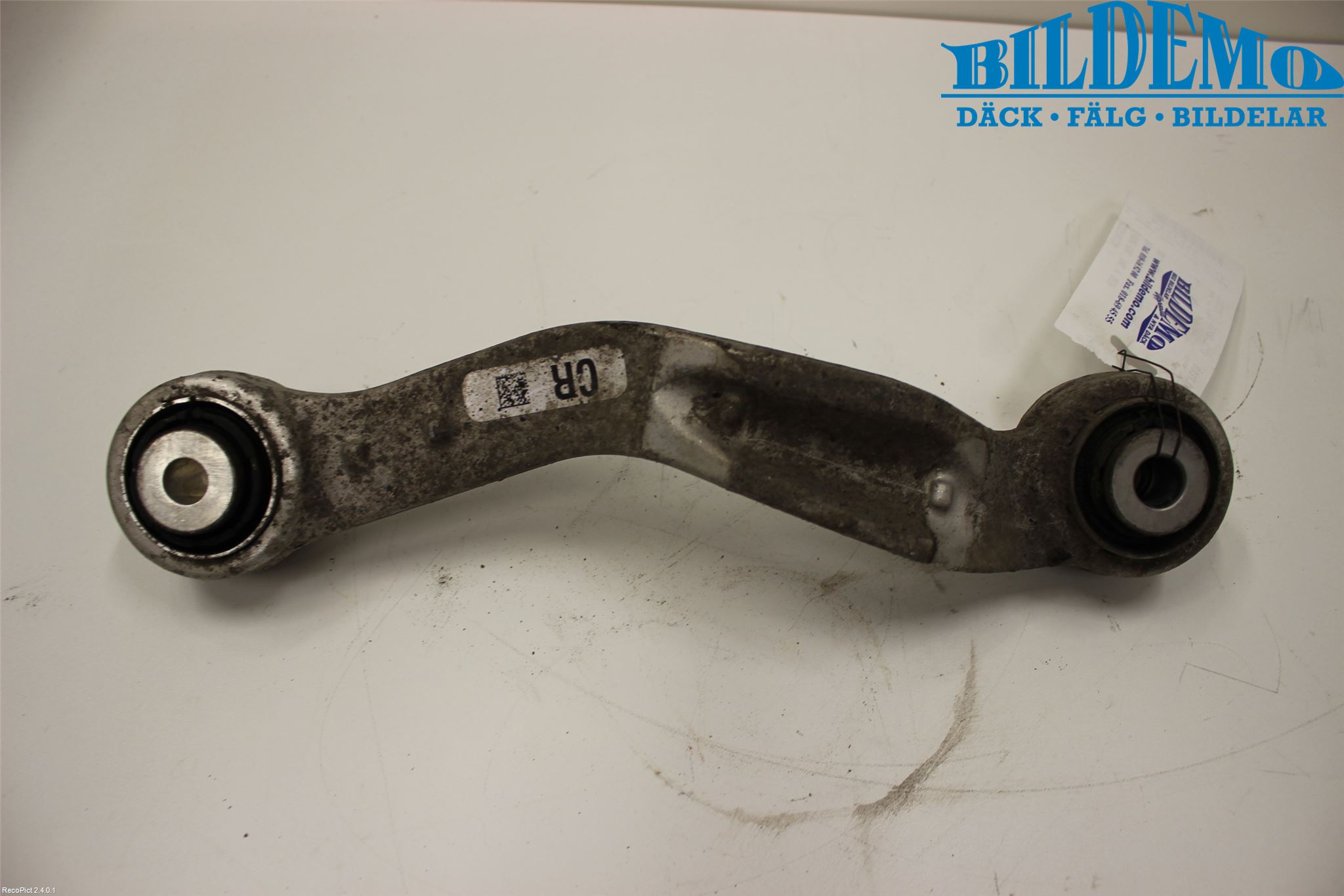 BMW 5 F10/F11/F18 09-17 Bärarm Bak Övre Höger