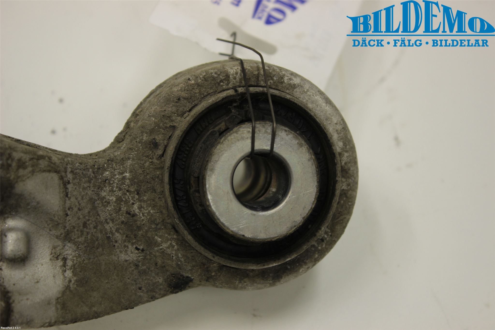 BMW 5 F10/F11/F18 09-17 Bärarm Bak Övre Höger