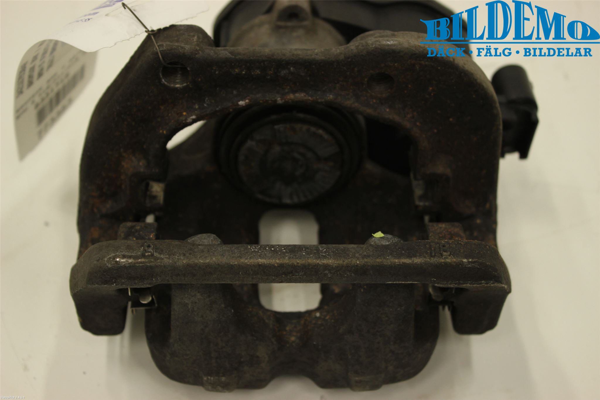 BMW 5 F10/F11/F18 09-17 Bromsok Bak Vänster