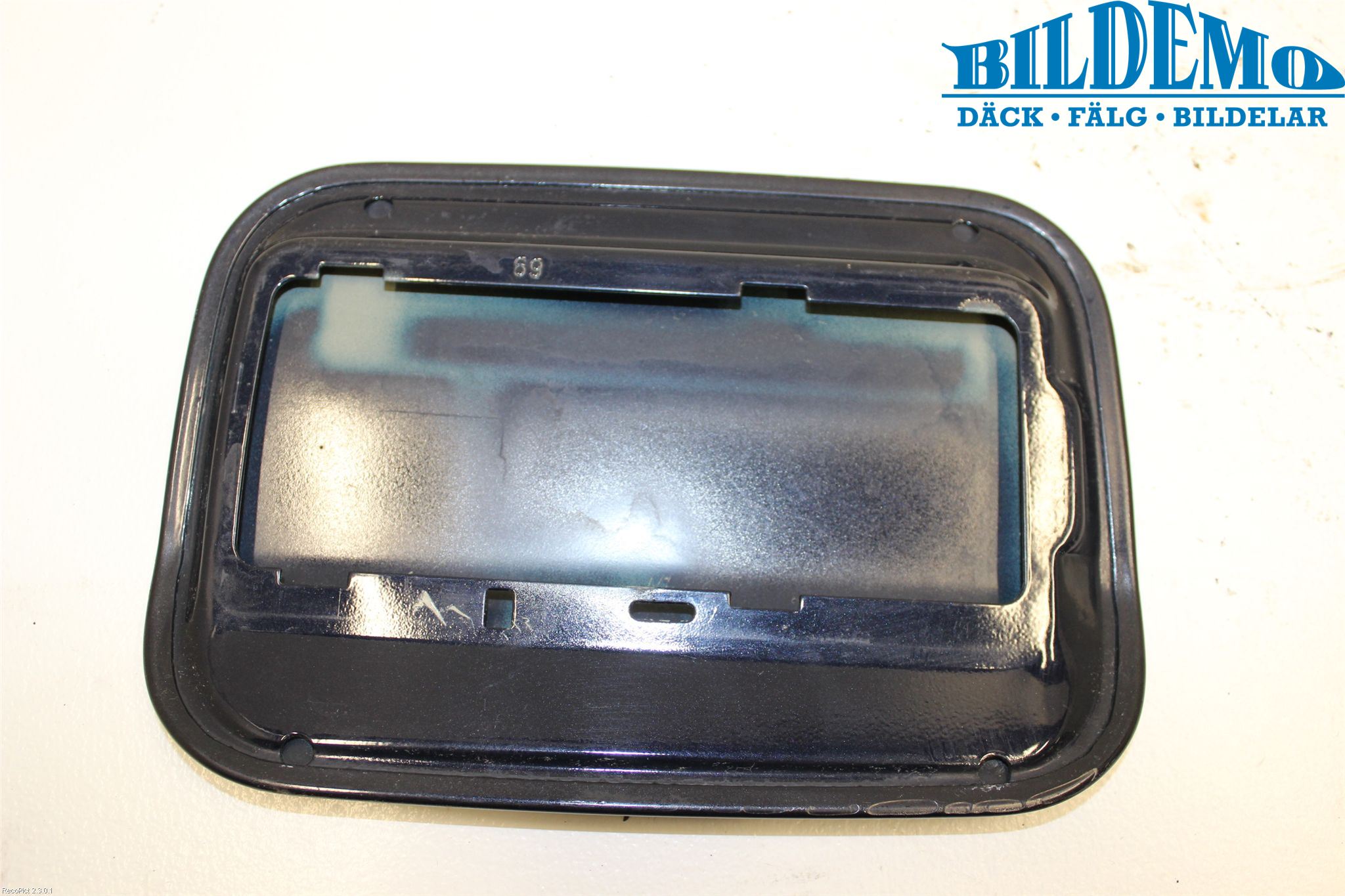 BMW 5 E60/61 Sed/Tou 02-10 Tanklucka