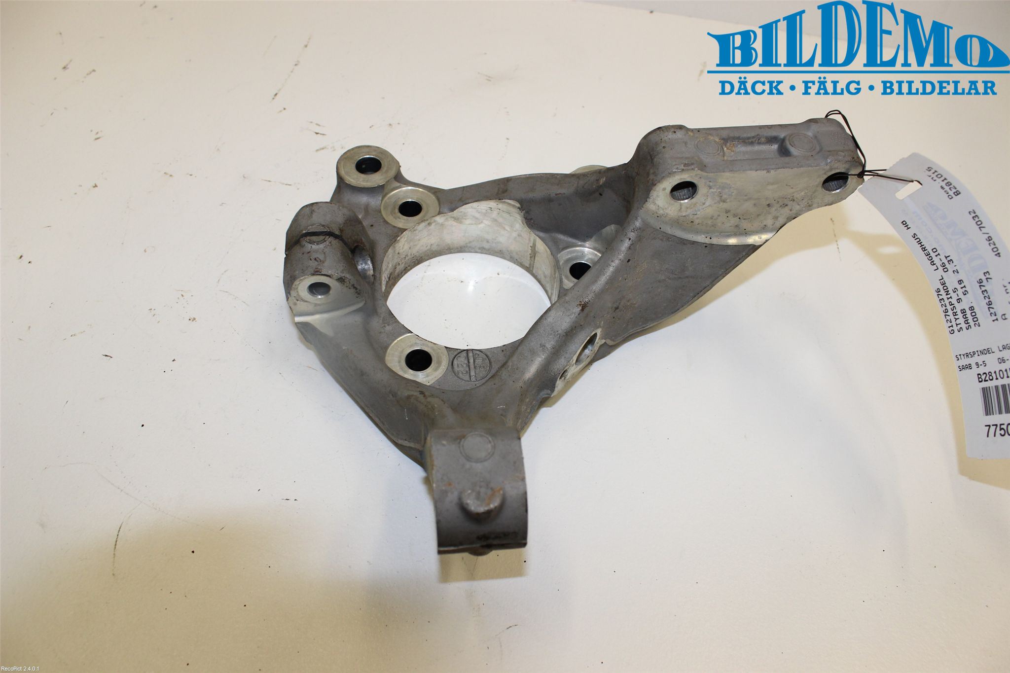 Saab 9-5     06-10 Styrspindel Lagerhus Hö