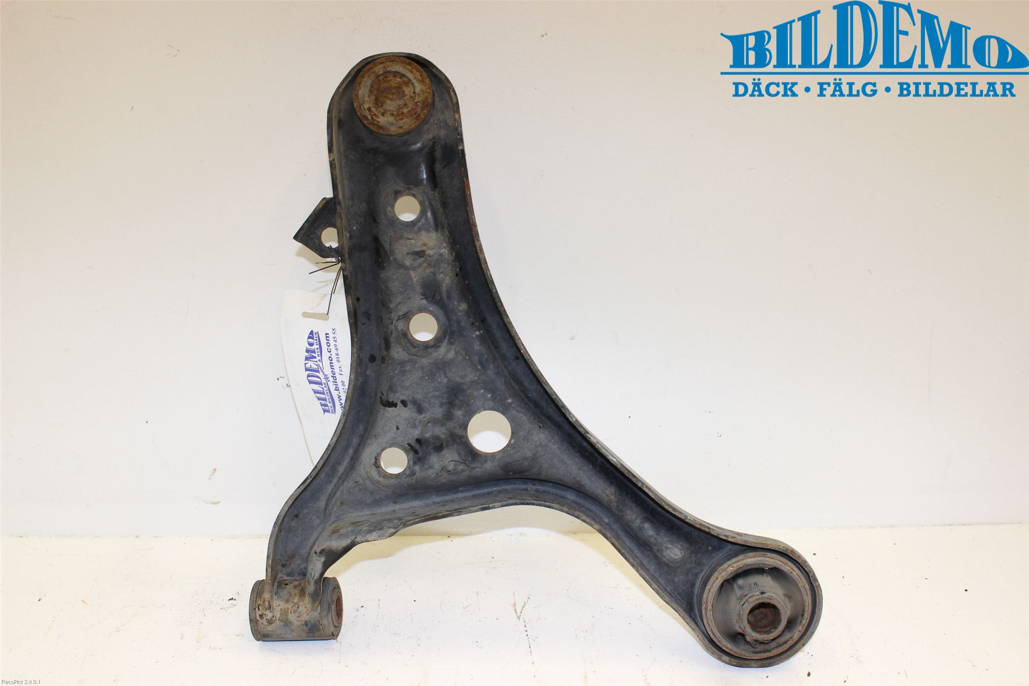 Toyota iQ Bärarm Fram Undre Hö