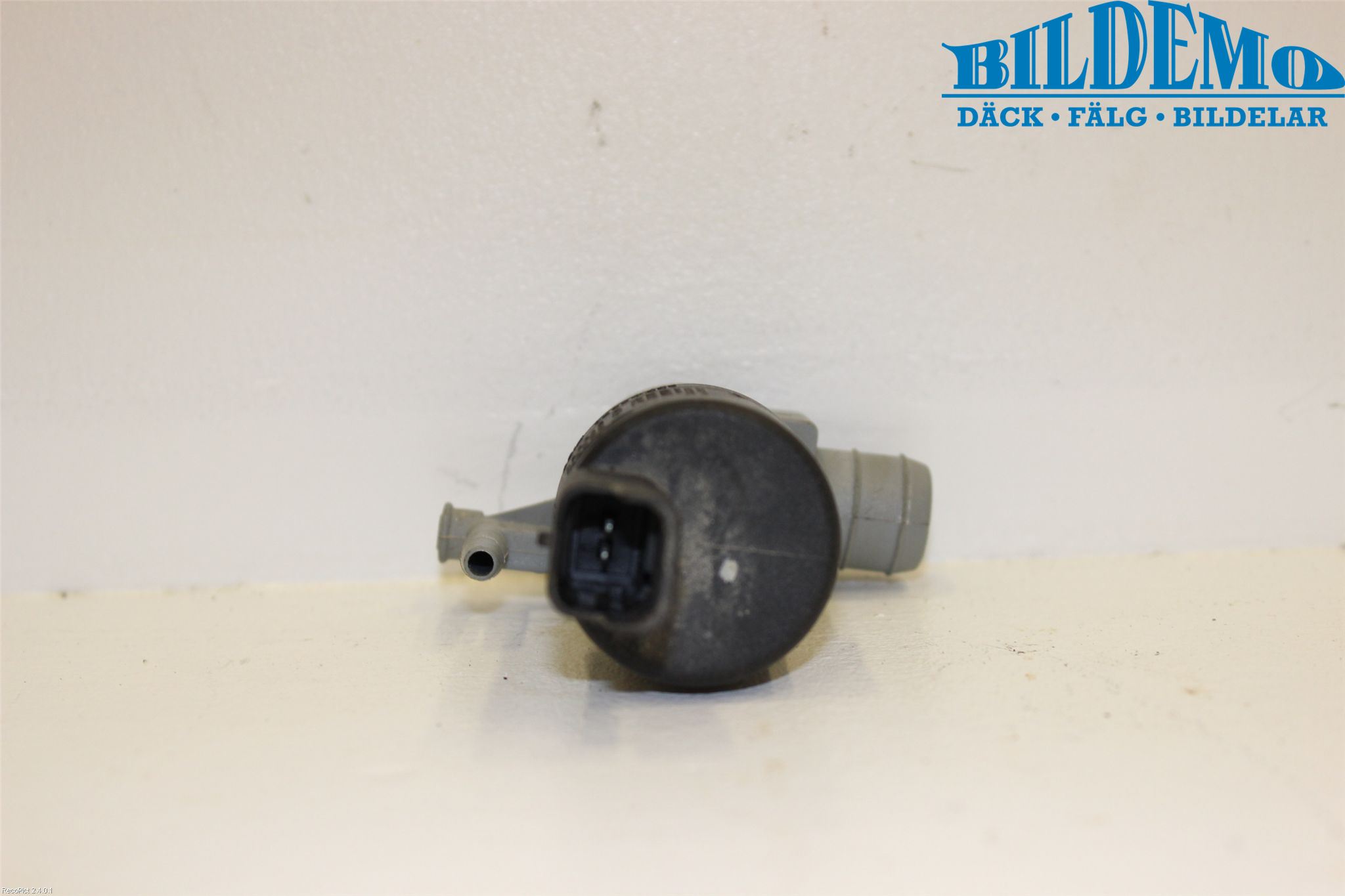 Nissan NAVARA 05-16 Spolarpump Vindruta