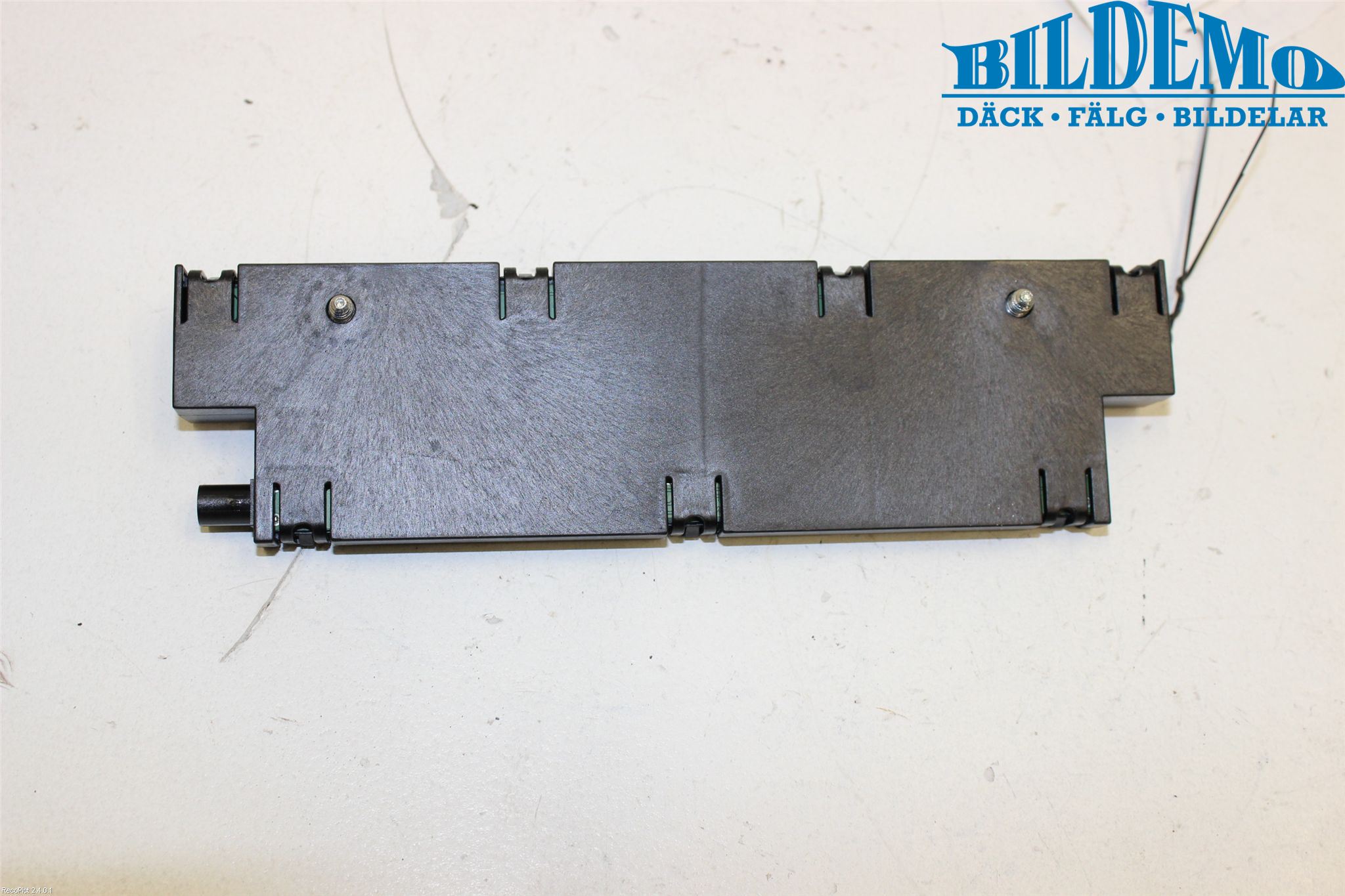 BMW 5 F10/F11/F18 09-17 Antennförstärkare