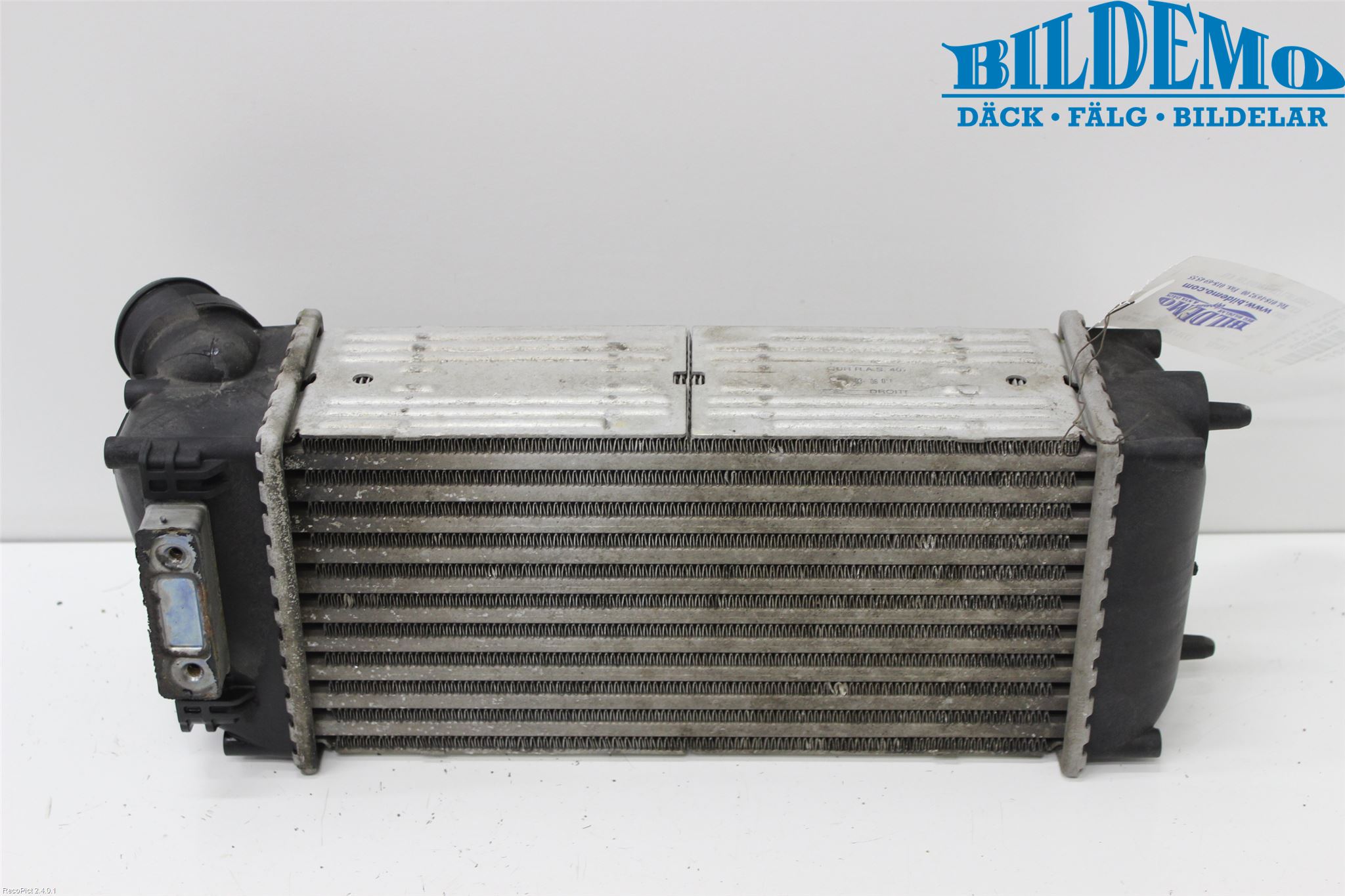 Citroen C4 I   05-10 Laddluft-Intercooler Kyl