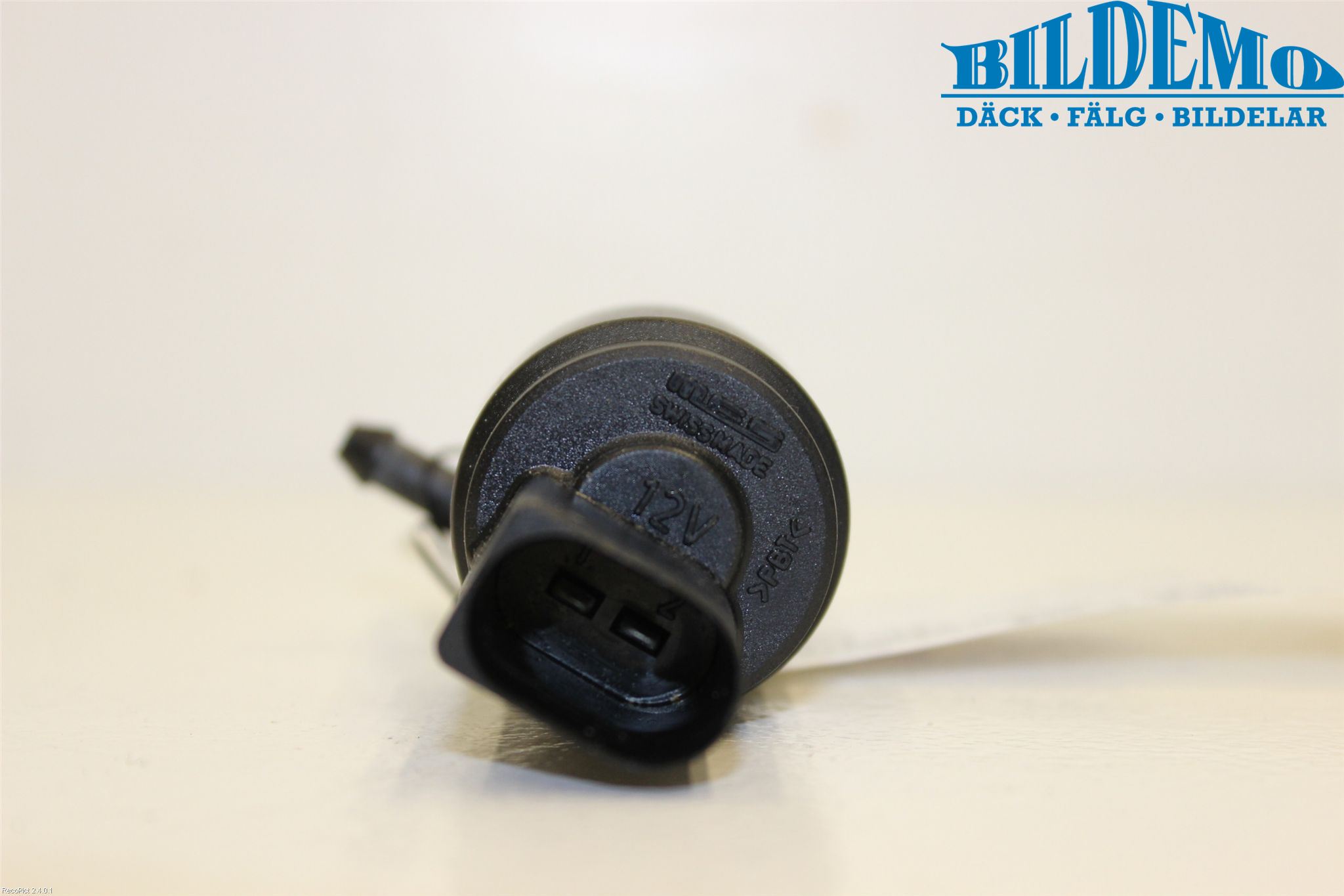 Mercedes-Benz MB E-KLASS (W211) 02-09 Spolarpump Vindruta