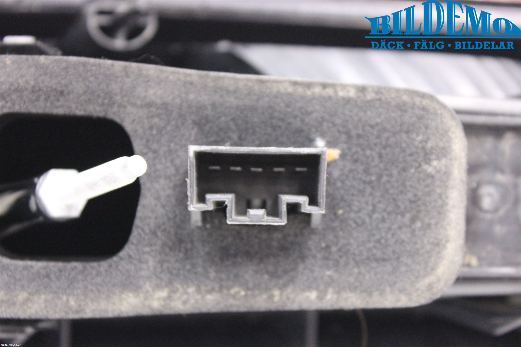 Ford FIESTA     02-05 Bakljus Höger