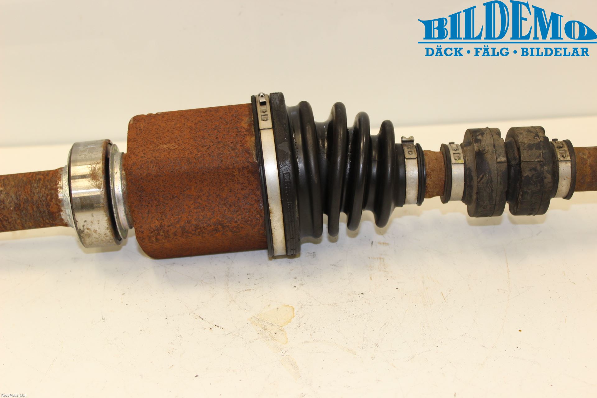Nissan JUKE 10-14 Drivaxel Fram Höger
