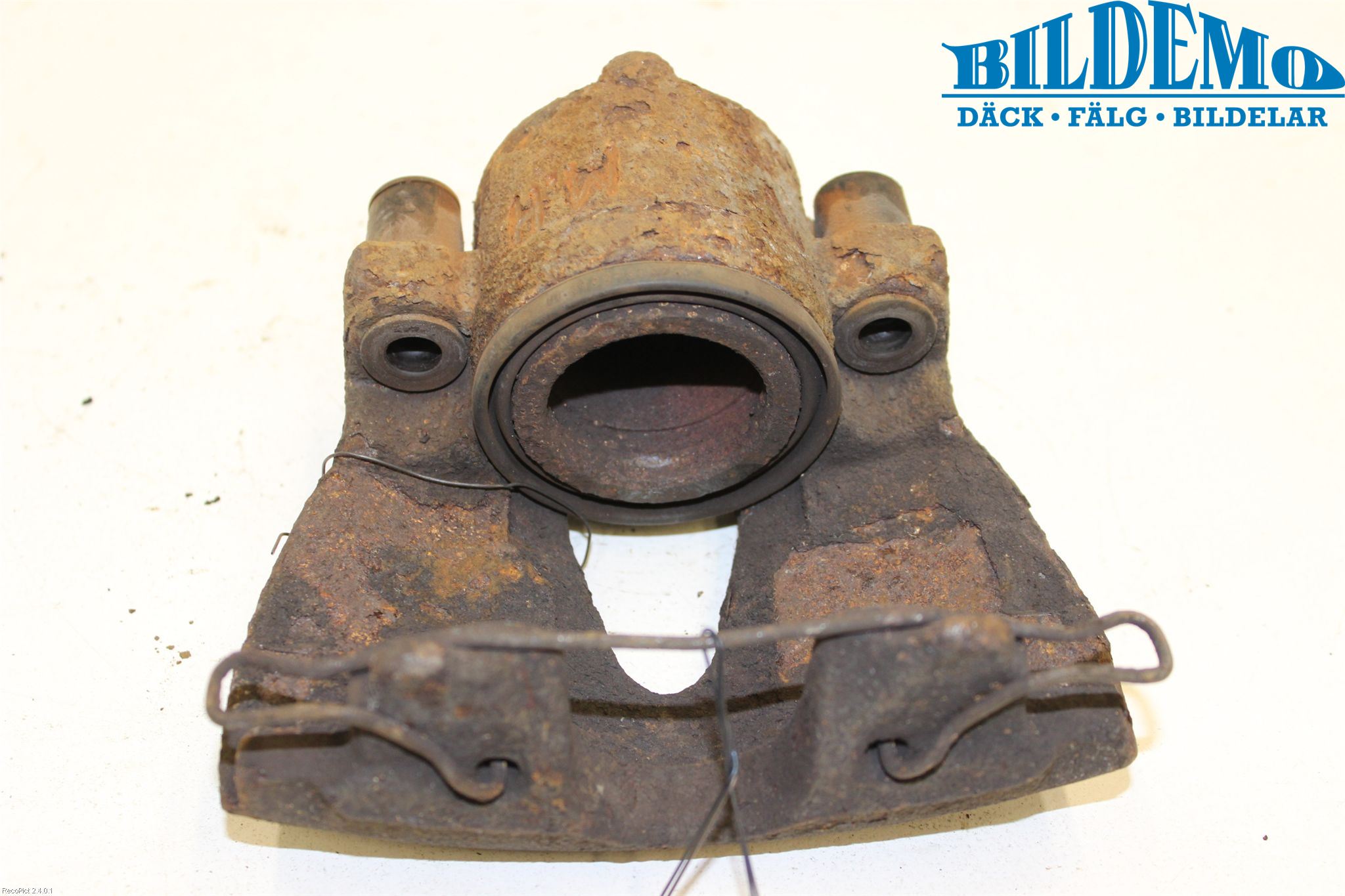 Saab 9-5 -05 Bromsok Fram Höger