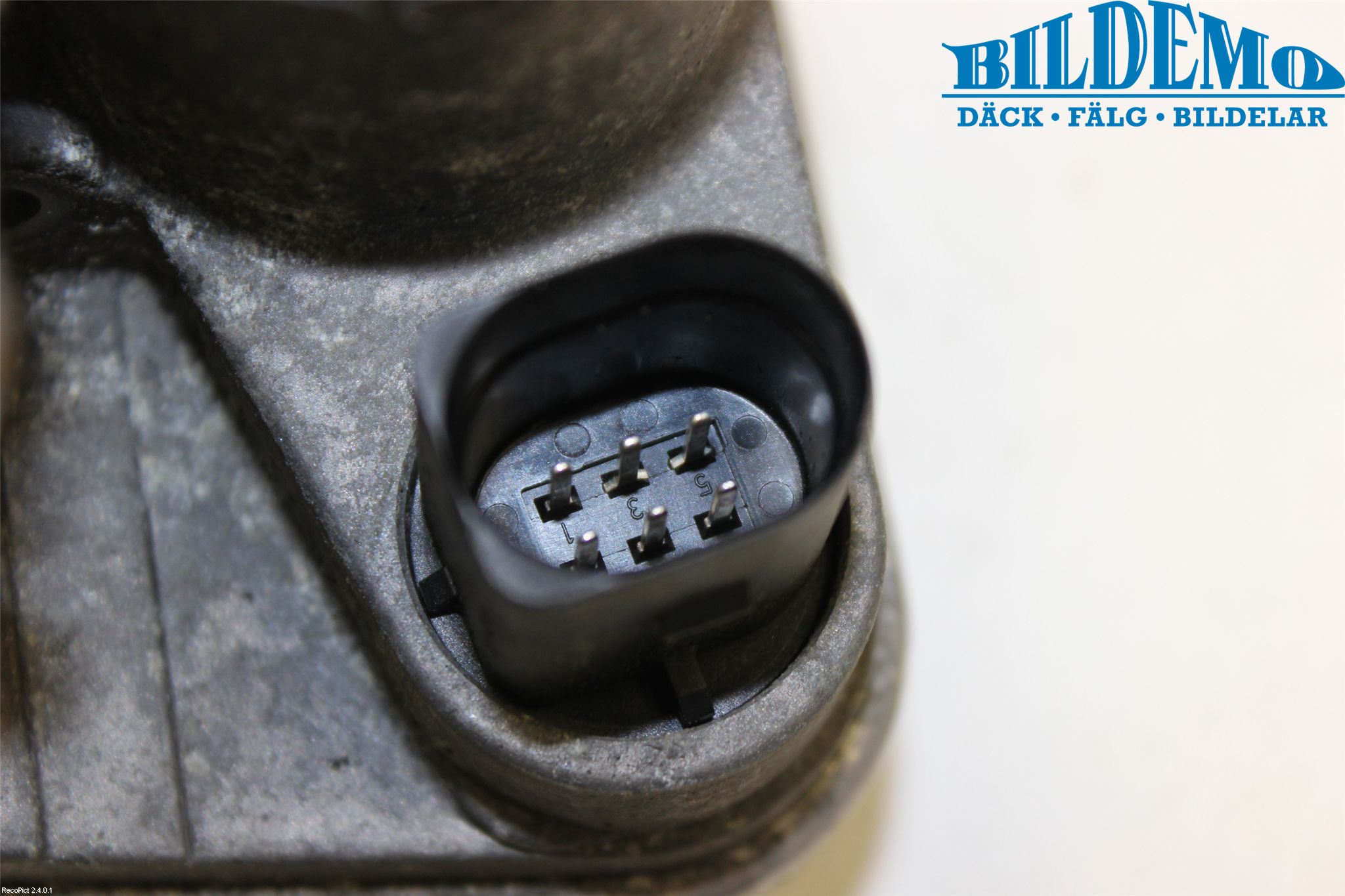 BMW 5 E60/61 Sed/Tou 02-10 Injspjällhus