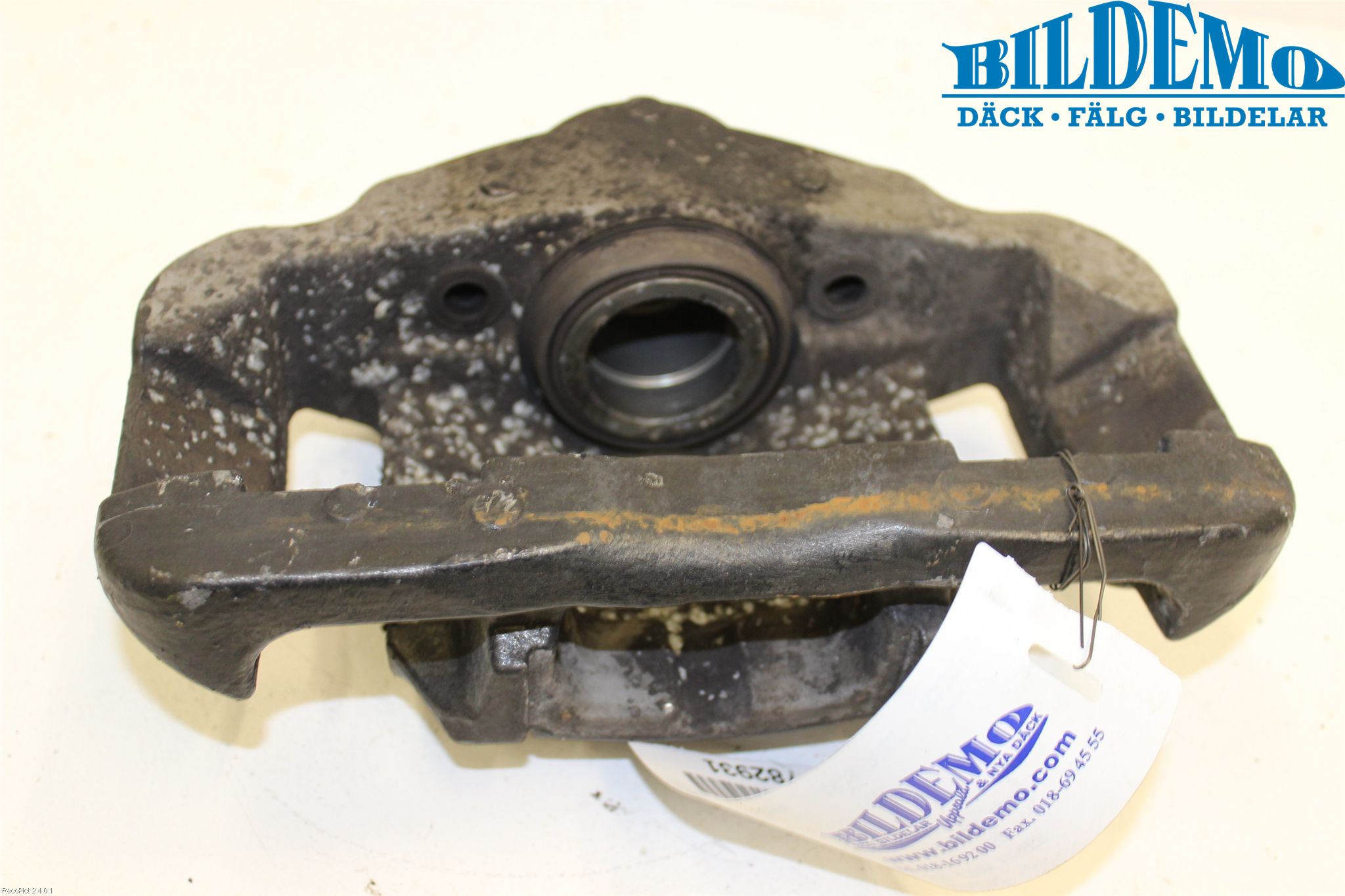 BMW 3 E90/91 SED/TOU 05-12 Bromsok Fram Höger