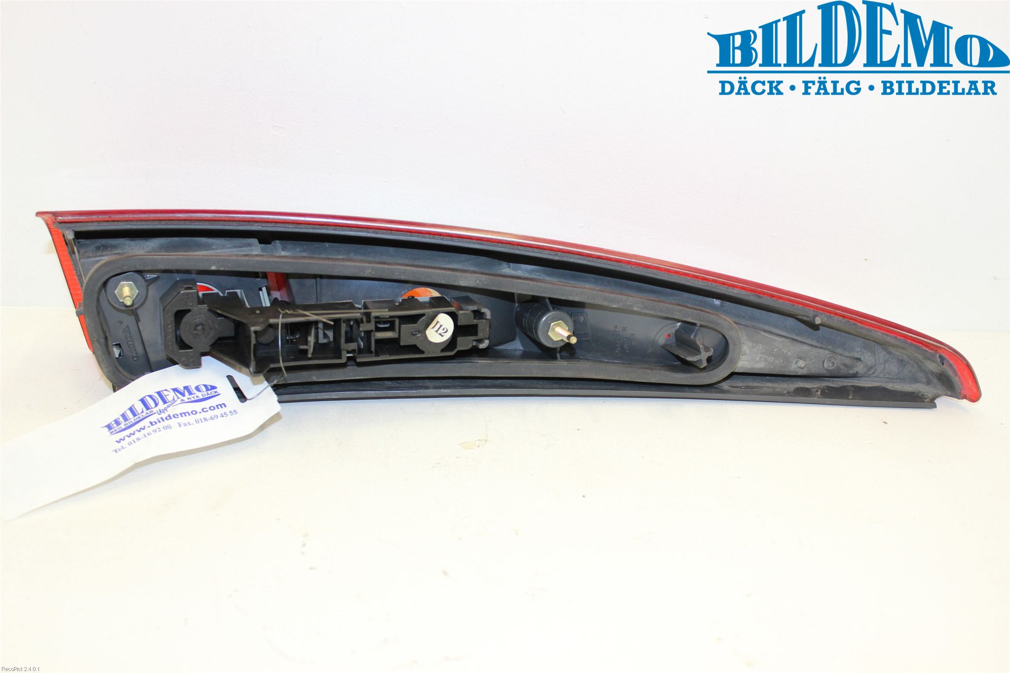 Volvo S70/V70/XC  97-00 Bakljus Höger