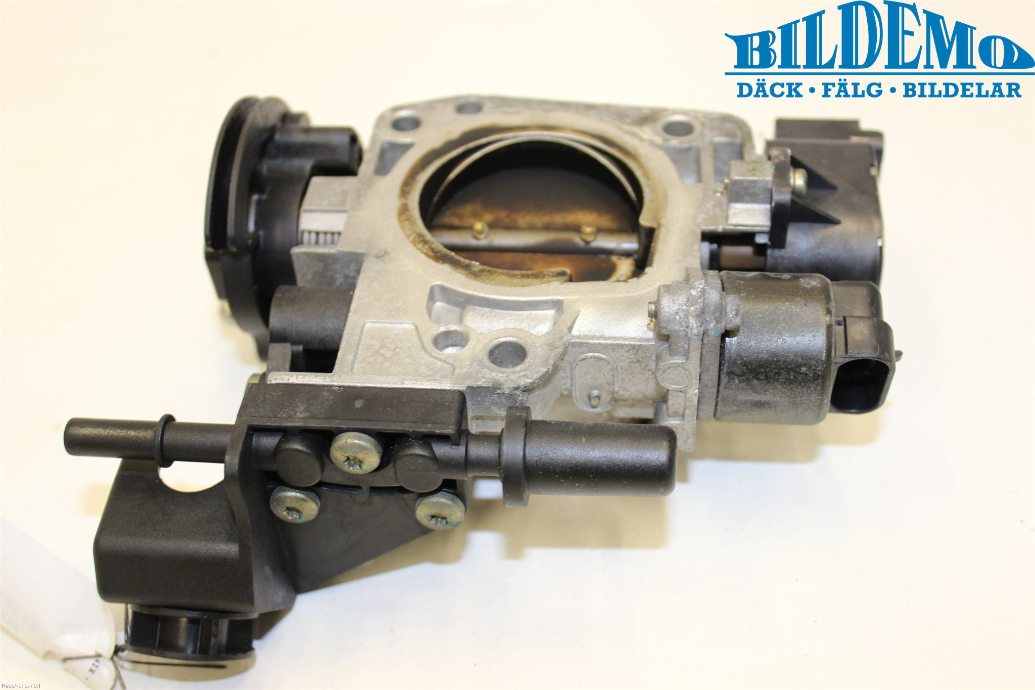 Citroen C5 -04 Injspjällhus