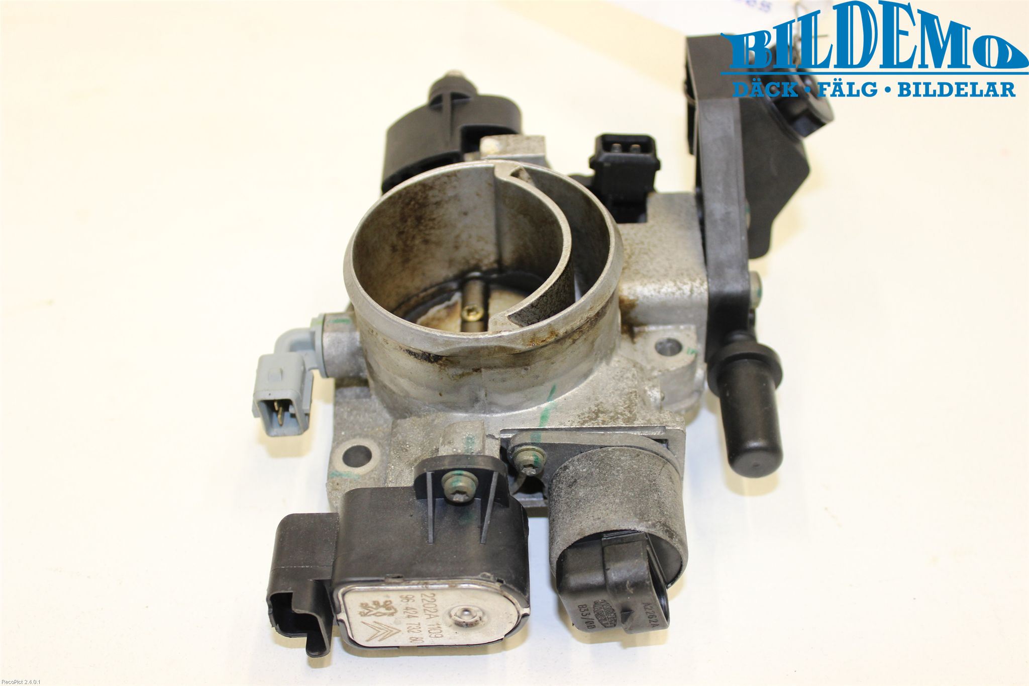 Citroen C5 -04 Injspjällhus