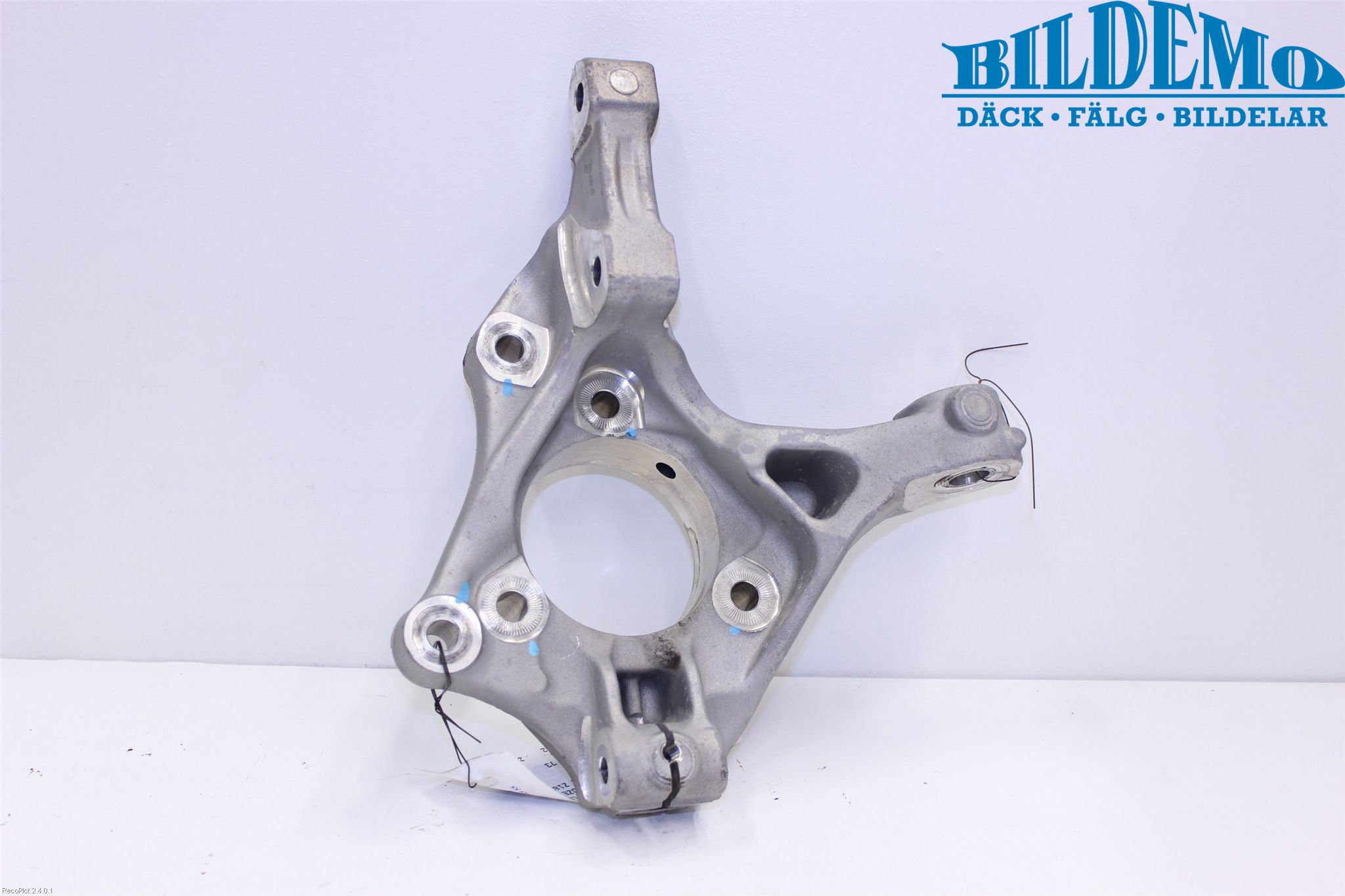 GM CHEVROLET CRUZE Styrspindel Lagerhus Hö