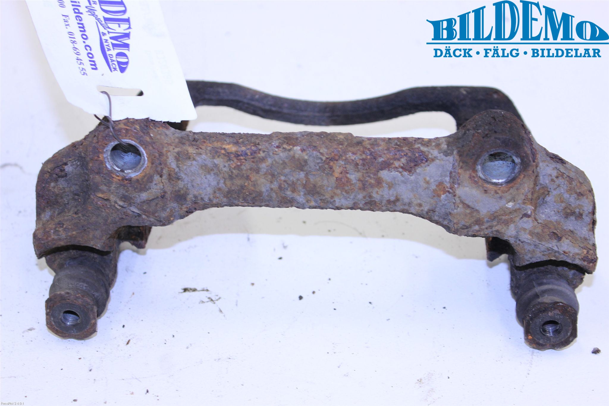 Opel VIVARO 01-14 Bromsokshållare