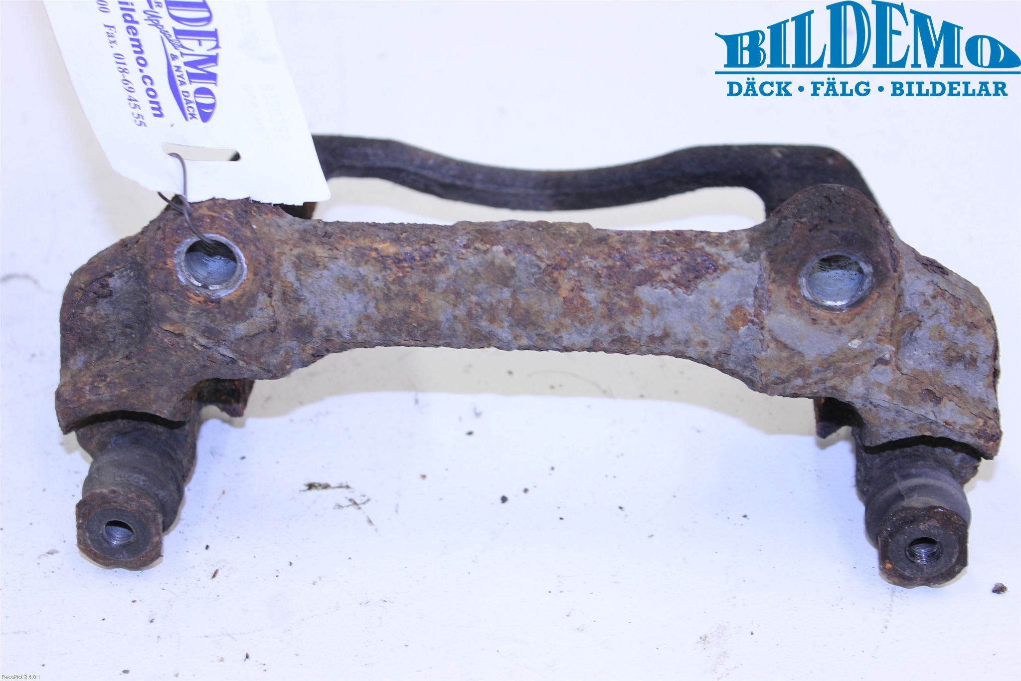 Opel VIVARO 01-14 Bromsokshållare