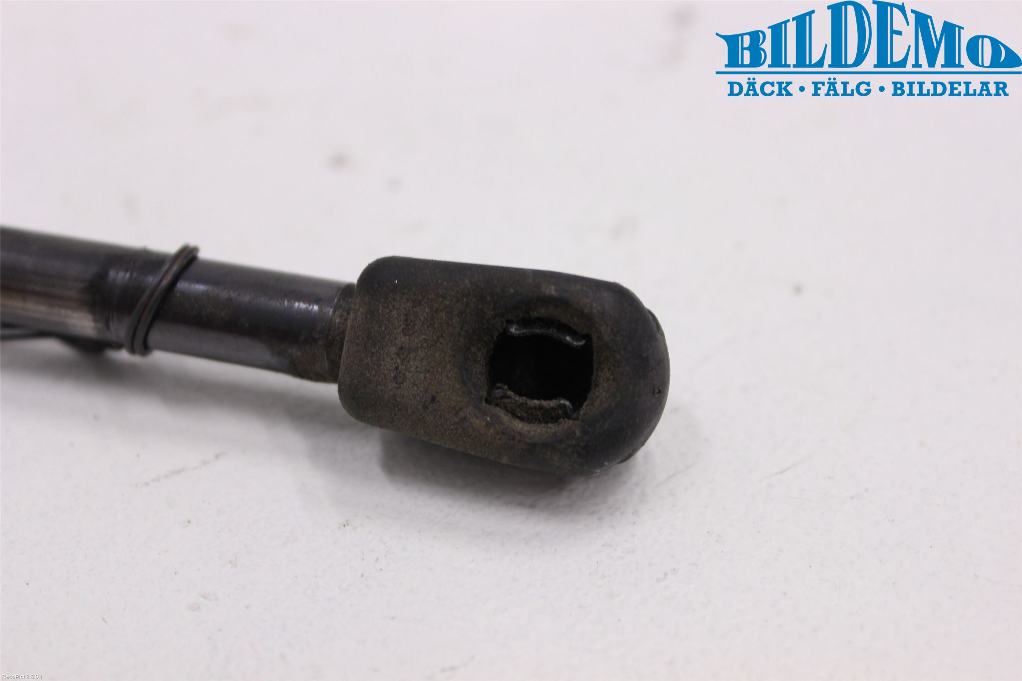 Chrysler CHR VOYAGER     04-07 Gasfjäder Baklucka