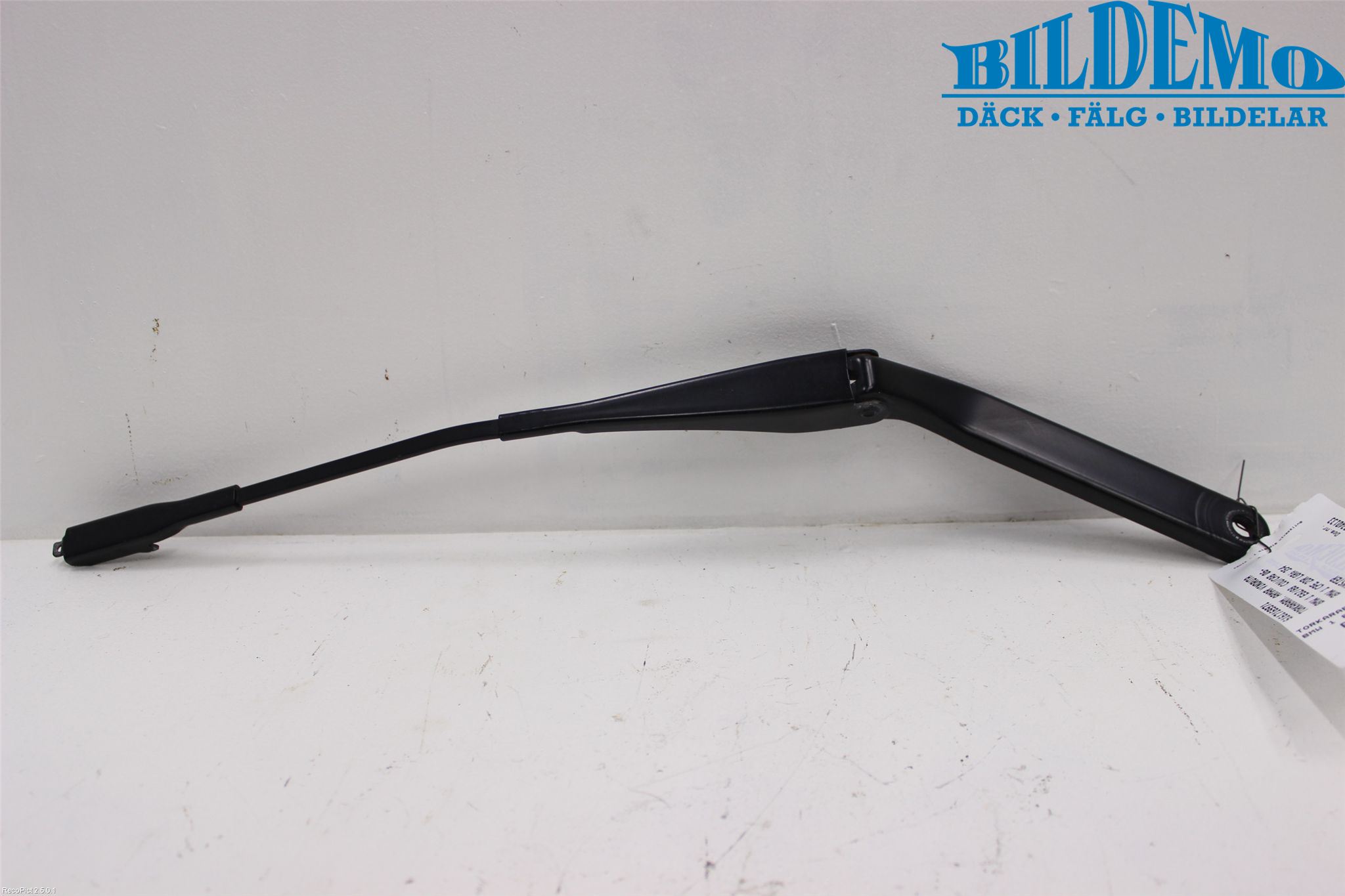 BMW 1 E82/88 Coupé/Cab 06-13 Torkararm Armar Vindruta