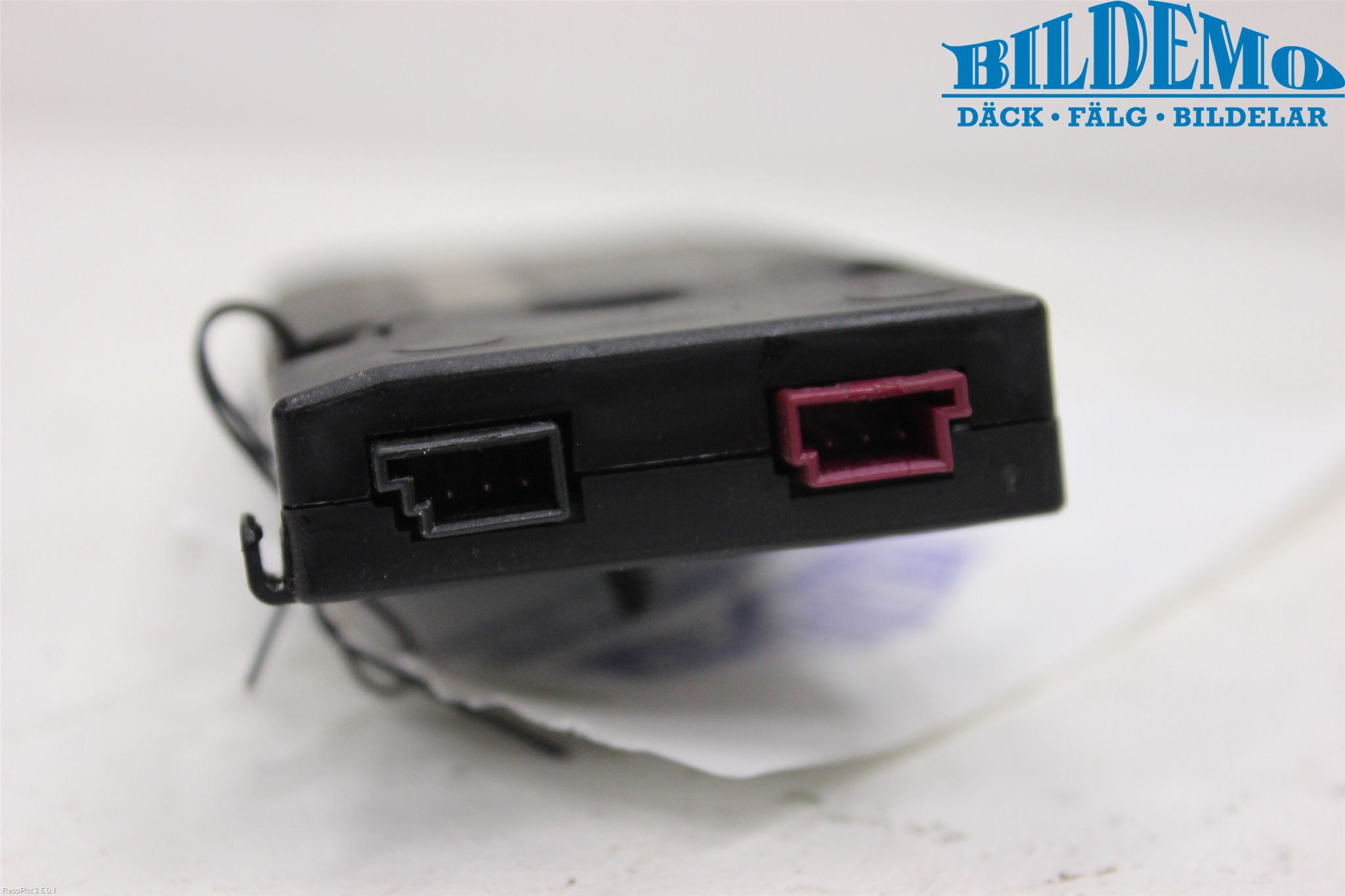 BMW 1 E87/81 5D/3D 03-11 Antennförstärkare