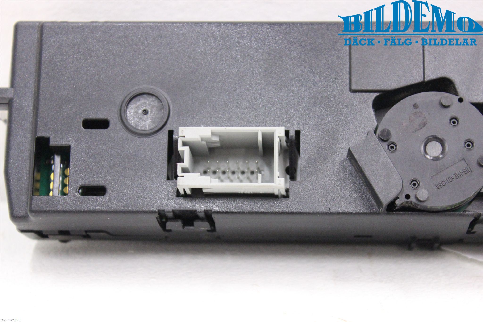 BMW 1 E87/81 5D/3D 03-11 Ac Styrenhet Ac Manöveren