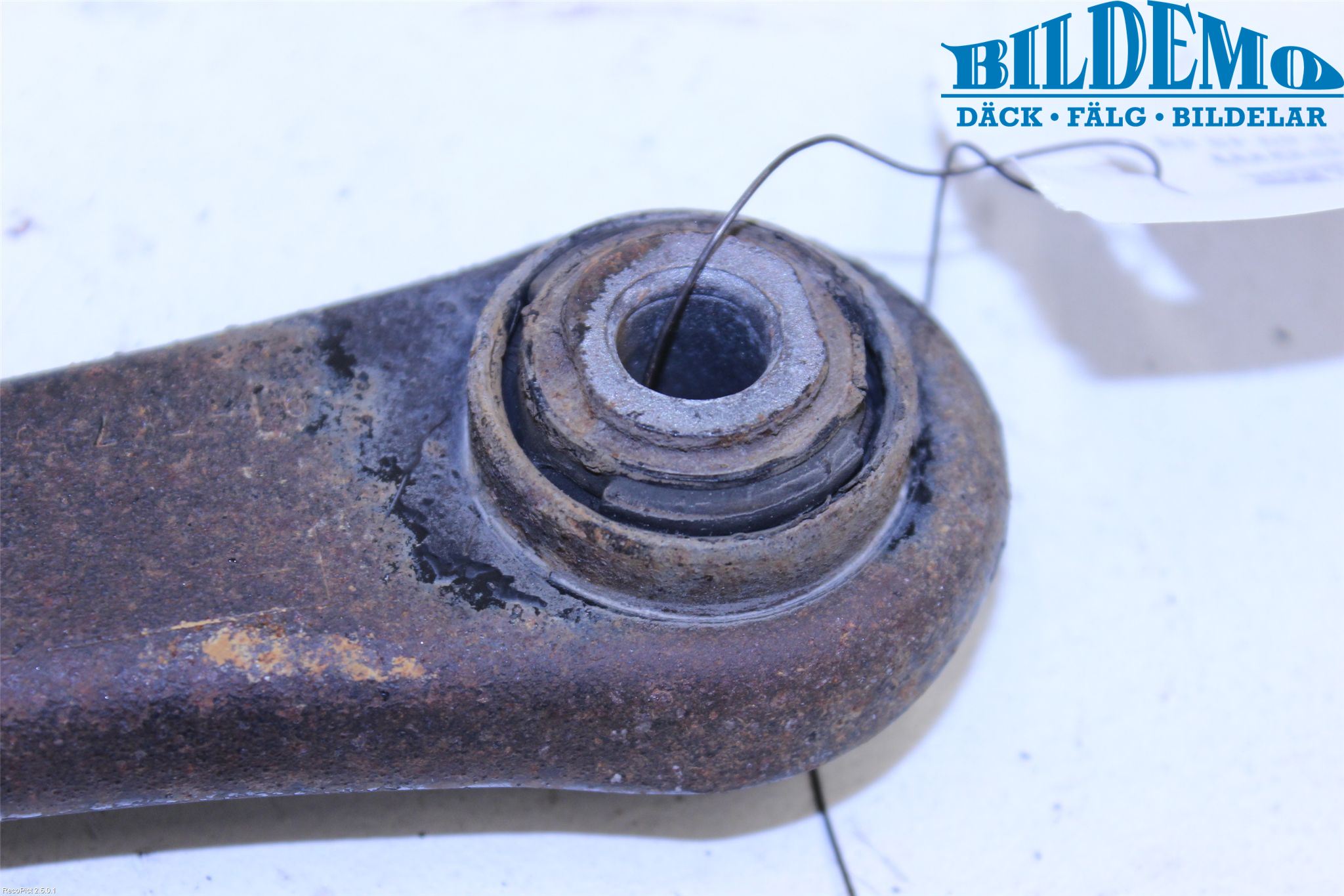 Volvo V70 08-13 Bärarm Bak Vä-Hö