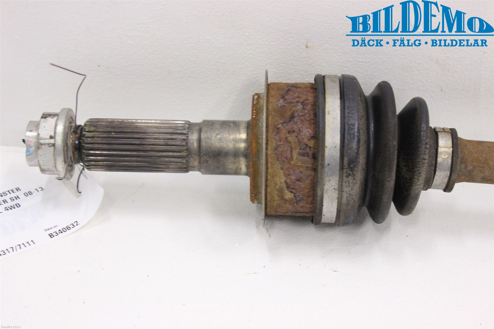 Subaru FORESTER SH  08-13 Drivaxel Bak Vänster