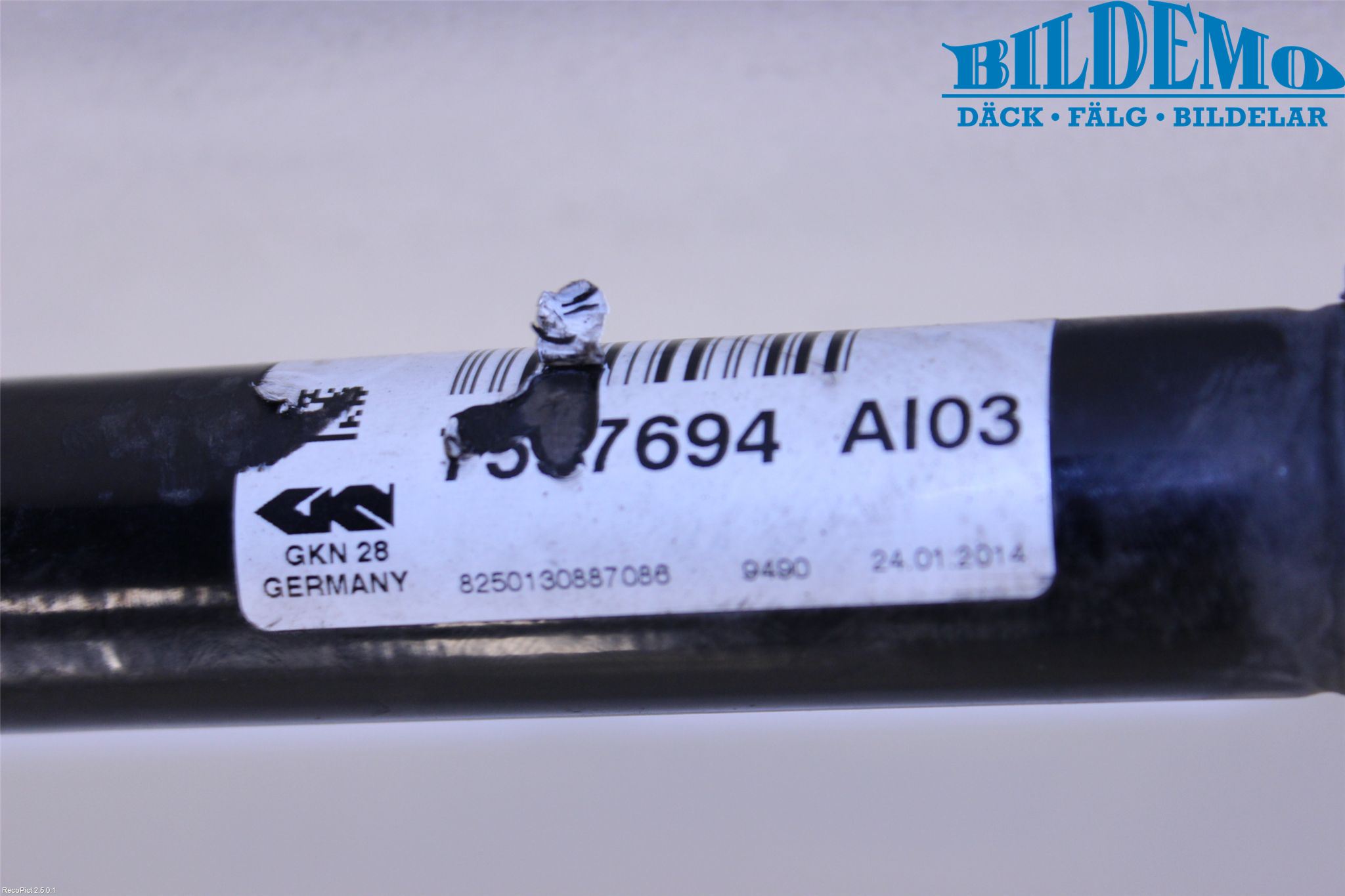 BMW 1 F20/F21 11-19 Drivaxel Fram Höger