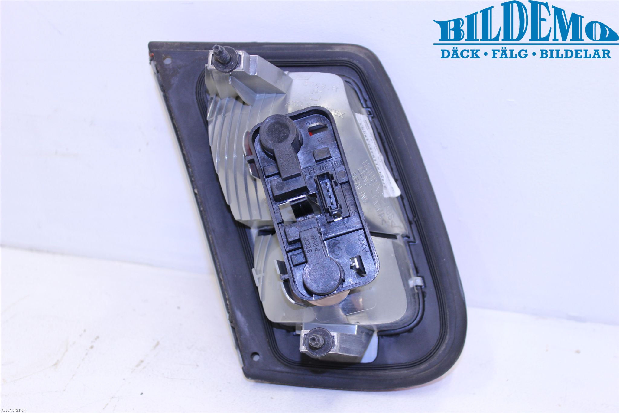 Saab 9-3 VER 2 Bakljus Lucka Hö