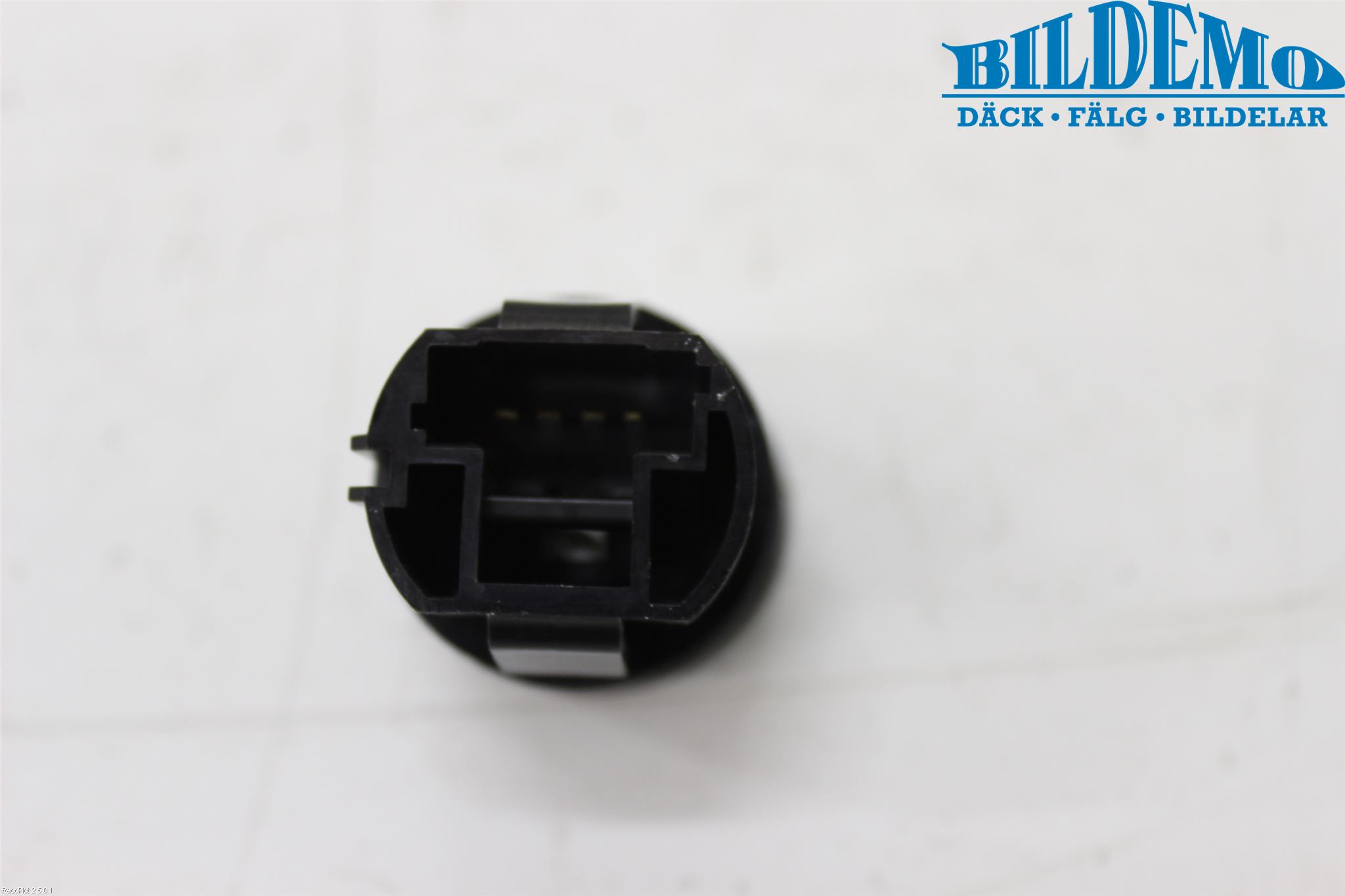 Renault MÉGANE II  03-05 Startknapp Personbil