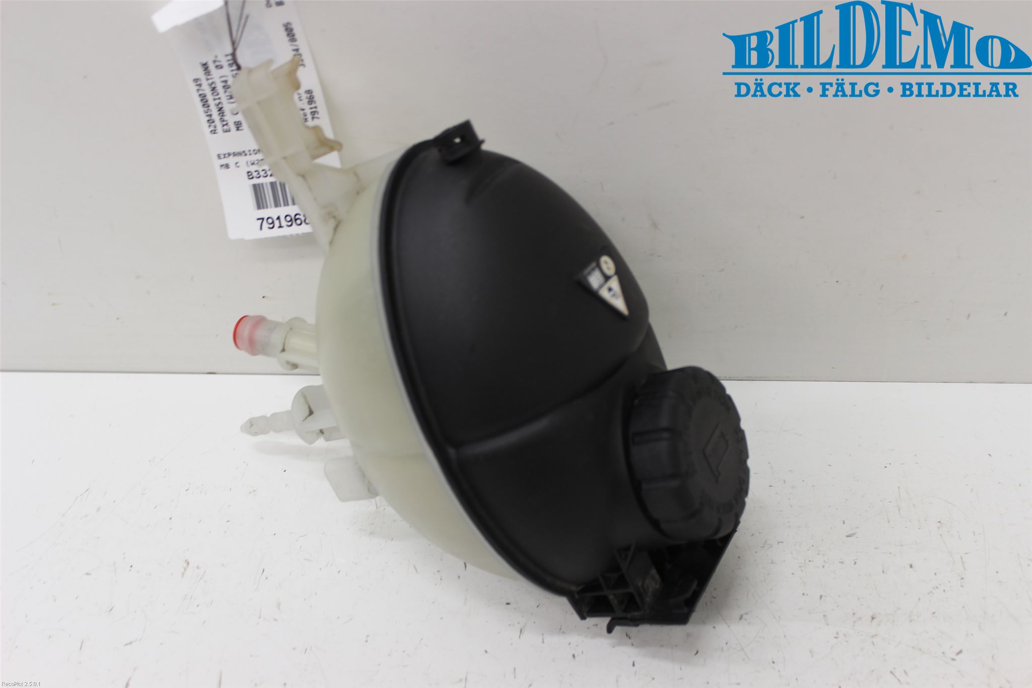 Mercedes-Benz MB C-KLASS (W204) 07-15 Expansionstank