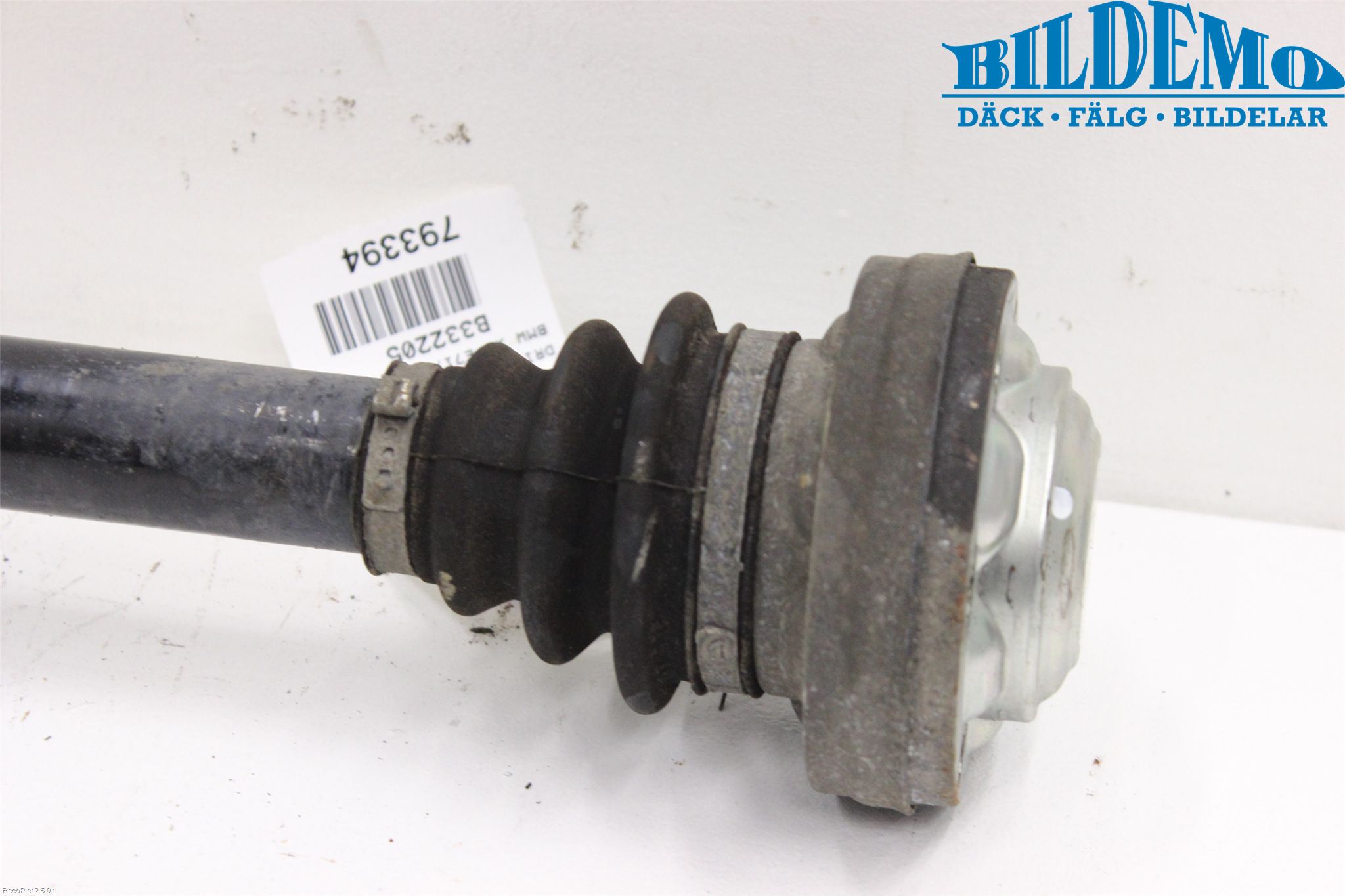 BMW X6 E71/E72   08-14 Drivaxel Bak Höger