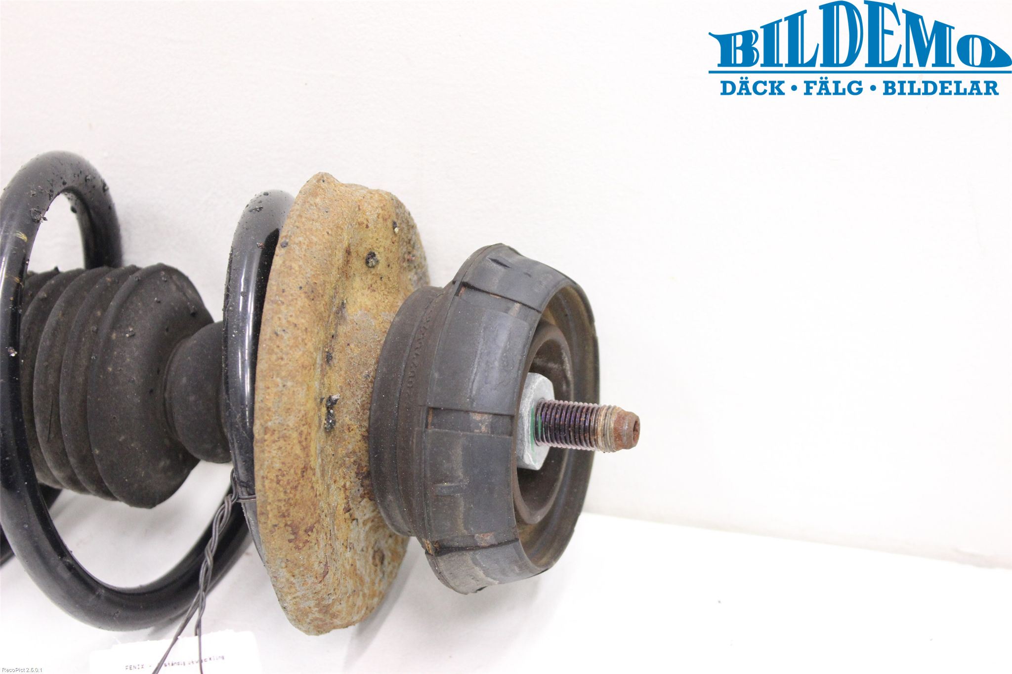 Dacia LOGAN VAN Fjäderben Fram Vänster