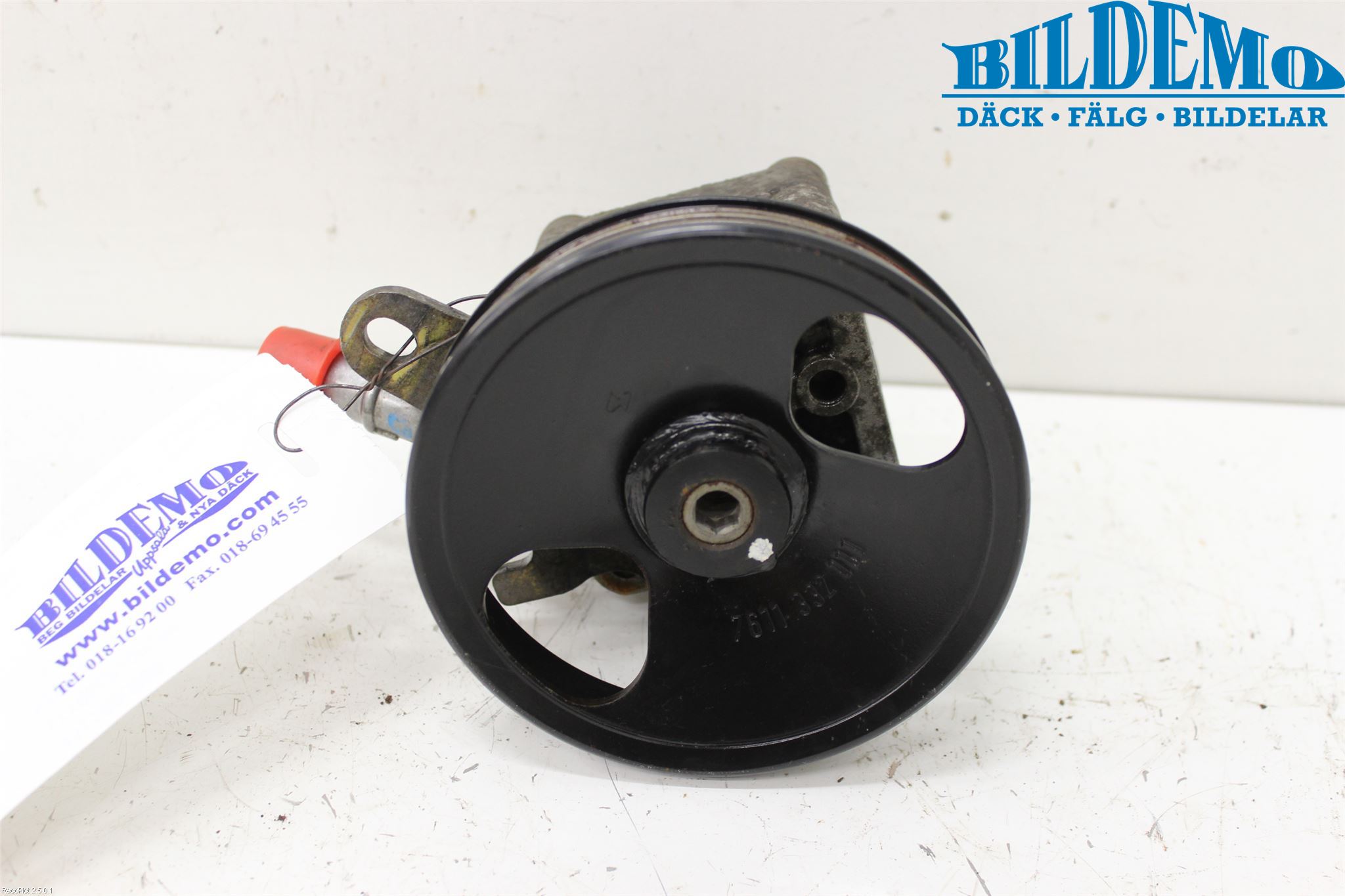 Nissan ALMERA TINO Styrservopump