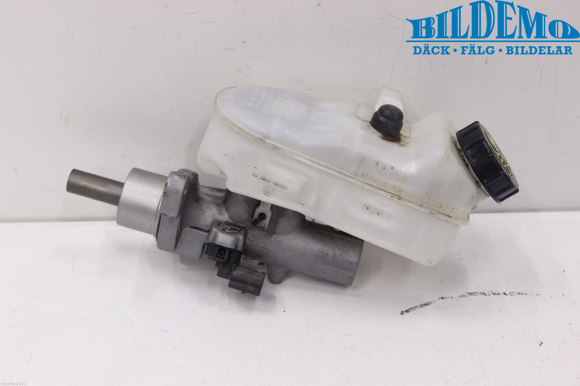 Volkswagen VW TRANSP/CARAVELLE (T5) 04-15 Broms Huvudcylinder