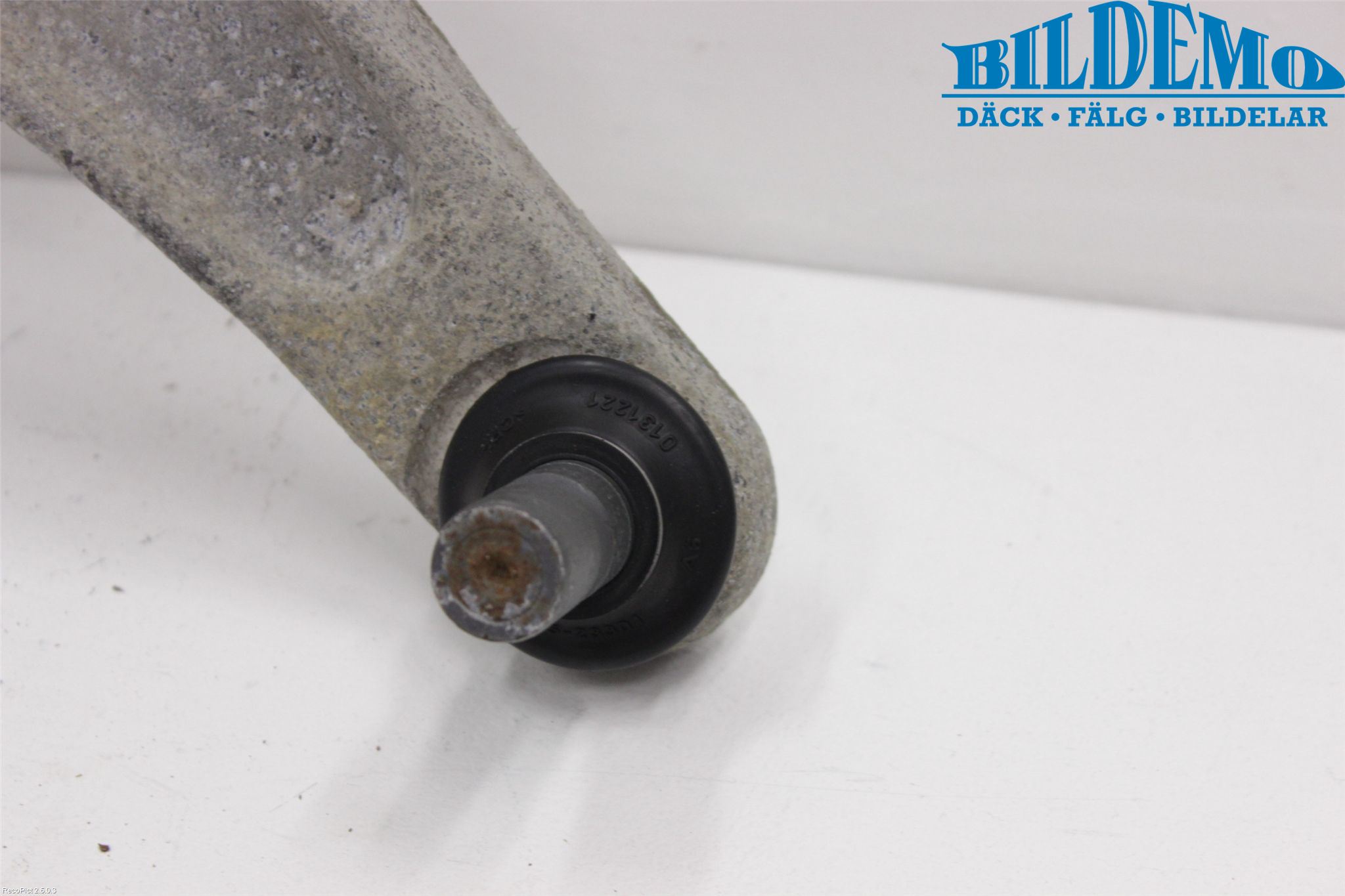 Opel INSIGNIA 09-16 Bärarm Fram Undre Hö