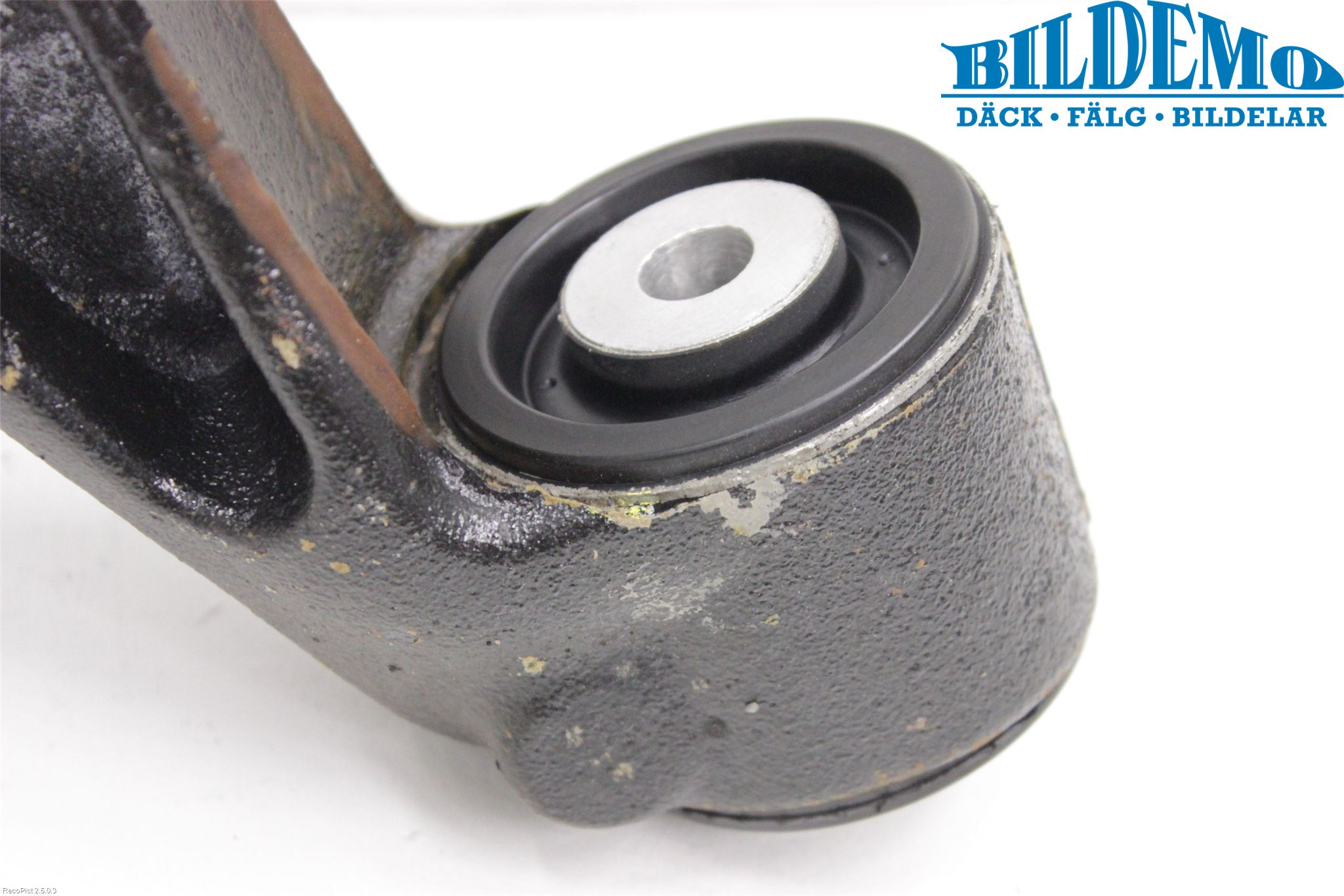 Mercedes-Benz MB ML (W164) 05-11 Bärarm Fram Undre Hö