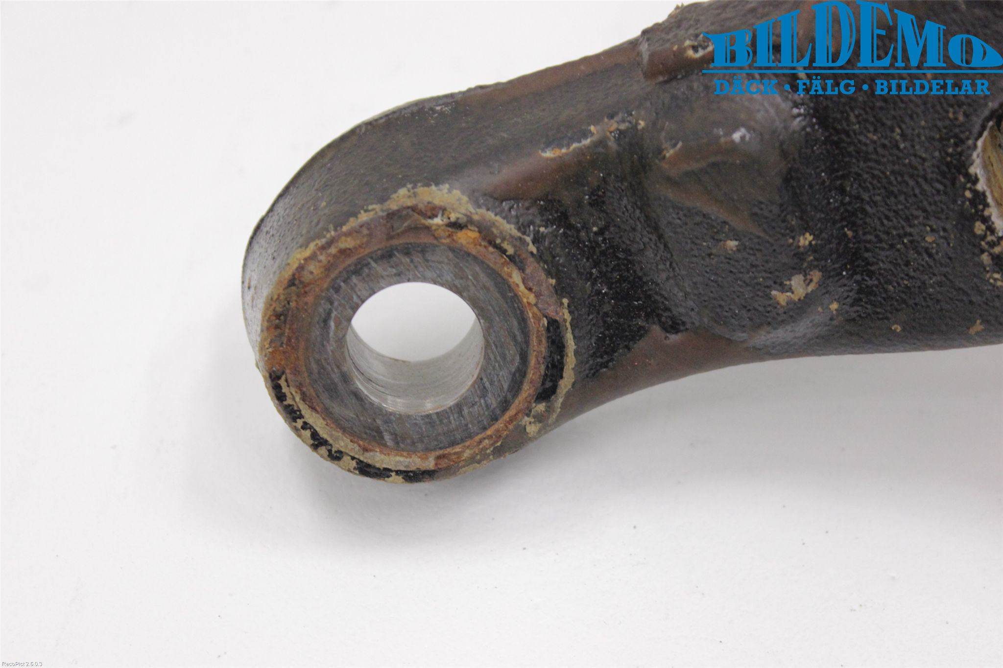 Mercedes-Benz MB ML (W164) 05-11 Bärarm Fram Undre Hö